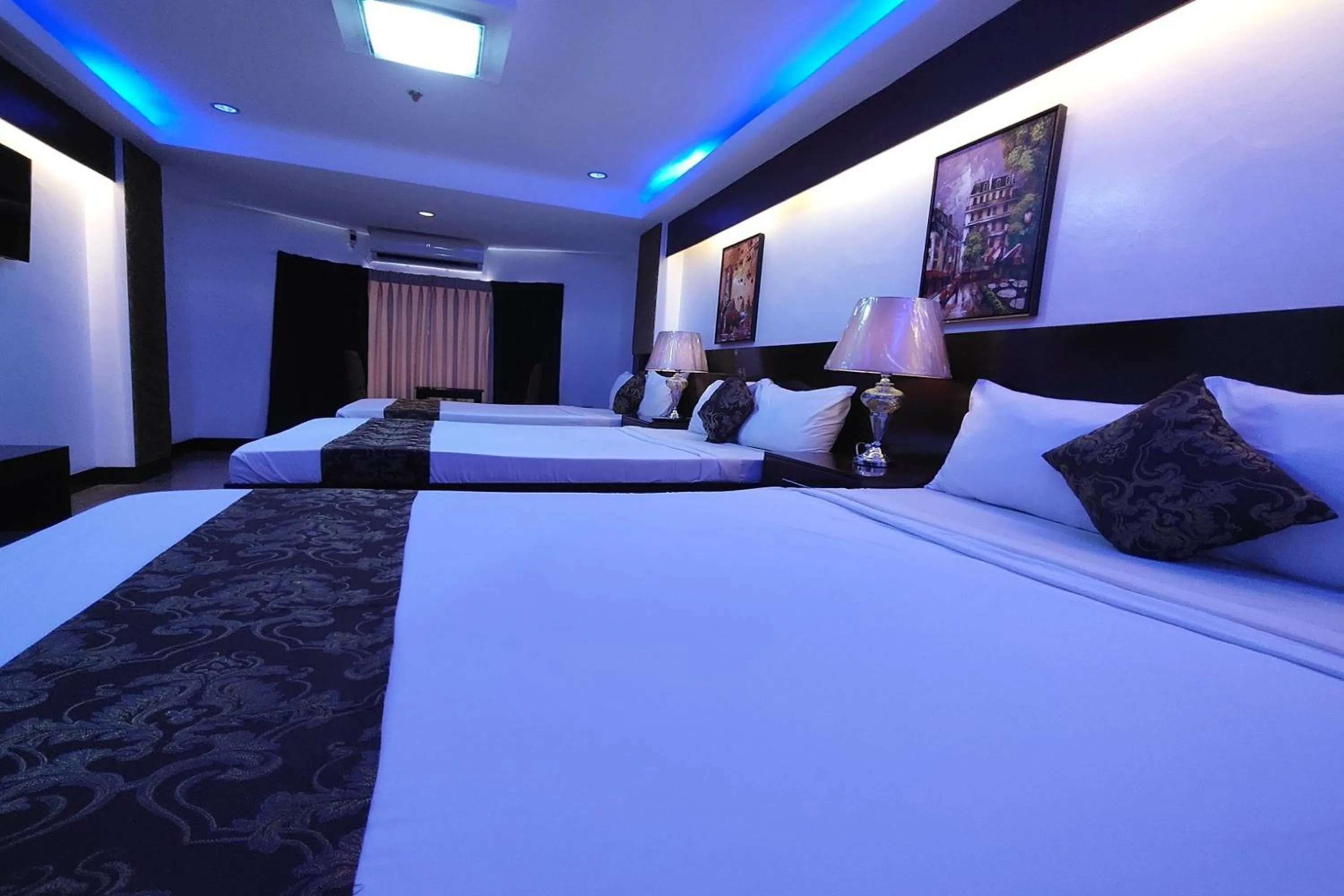 Bed in Bergamo Hotel Lingayen