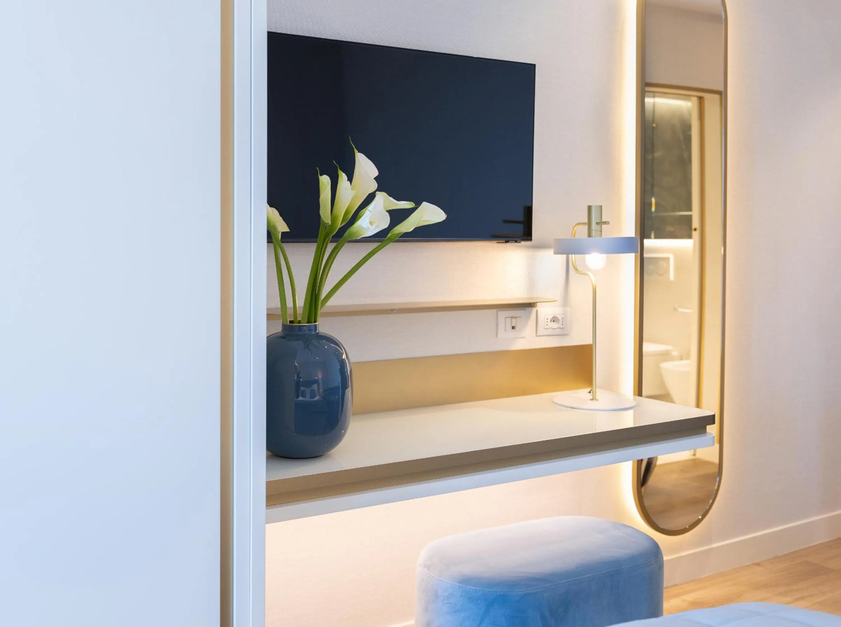 Decorative detail in Hotel Tiffany's