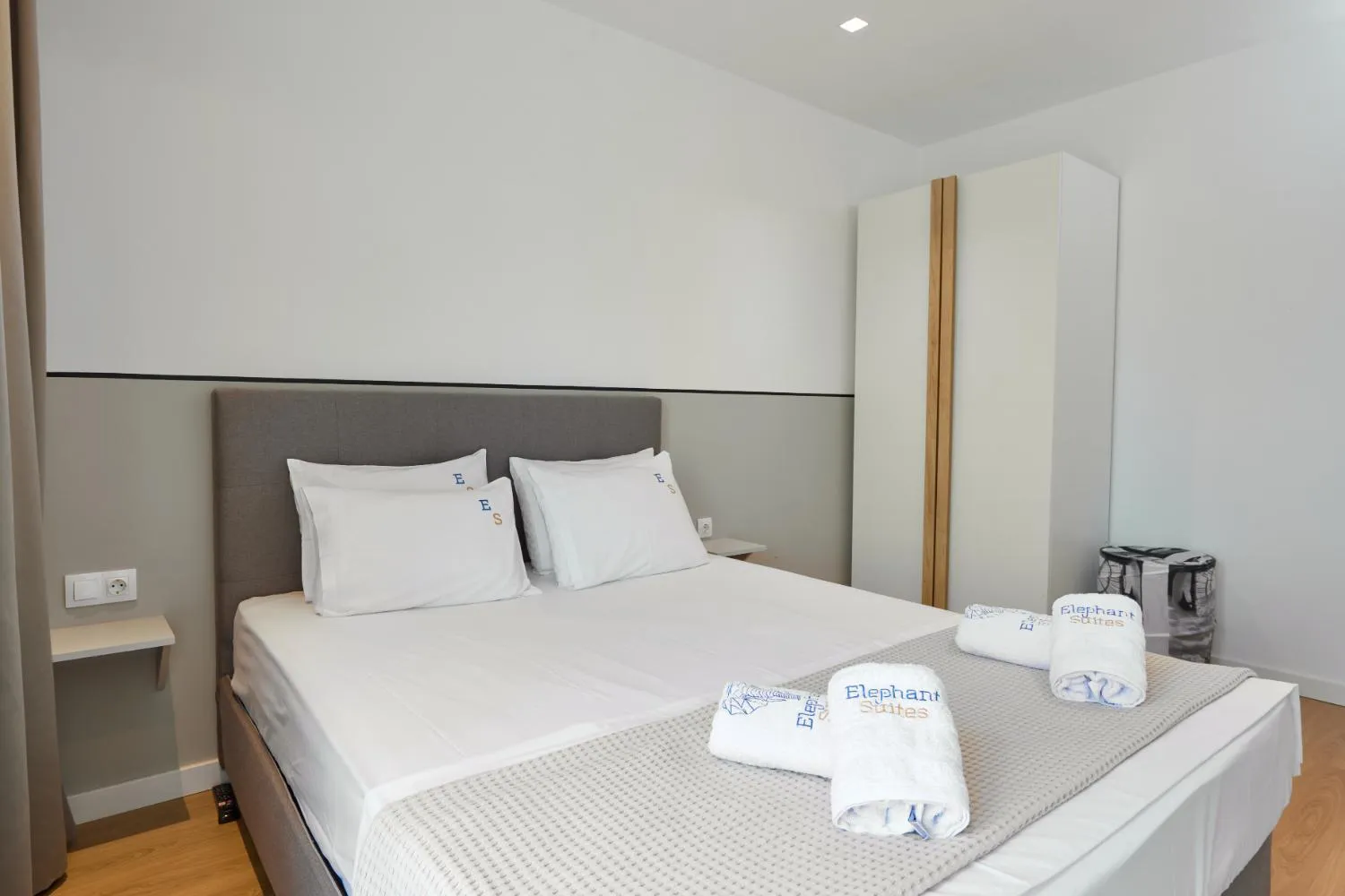 Bedroom, Bed in Elephant Suites