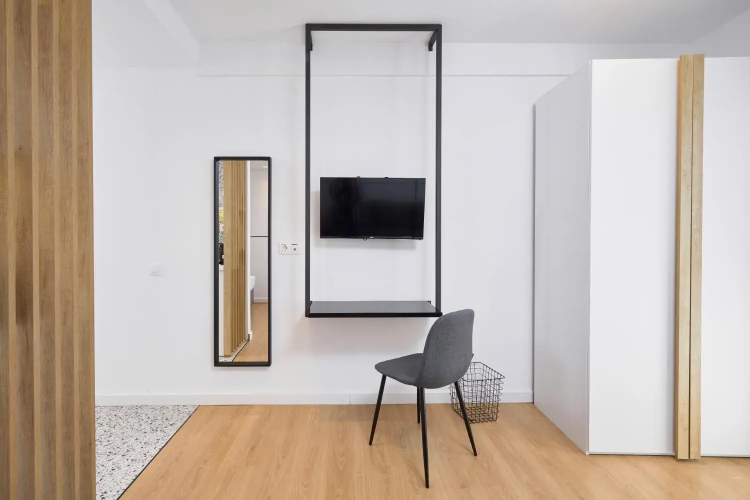 TV and multimedia in Elephant Suites TV and multimedia in Elephant Suites