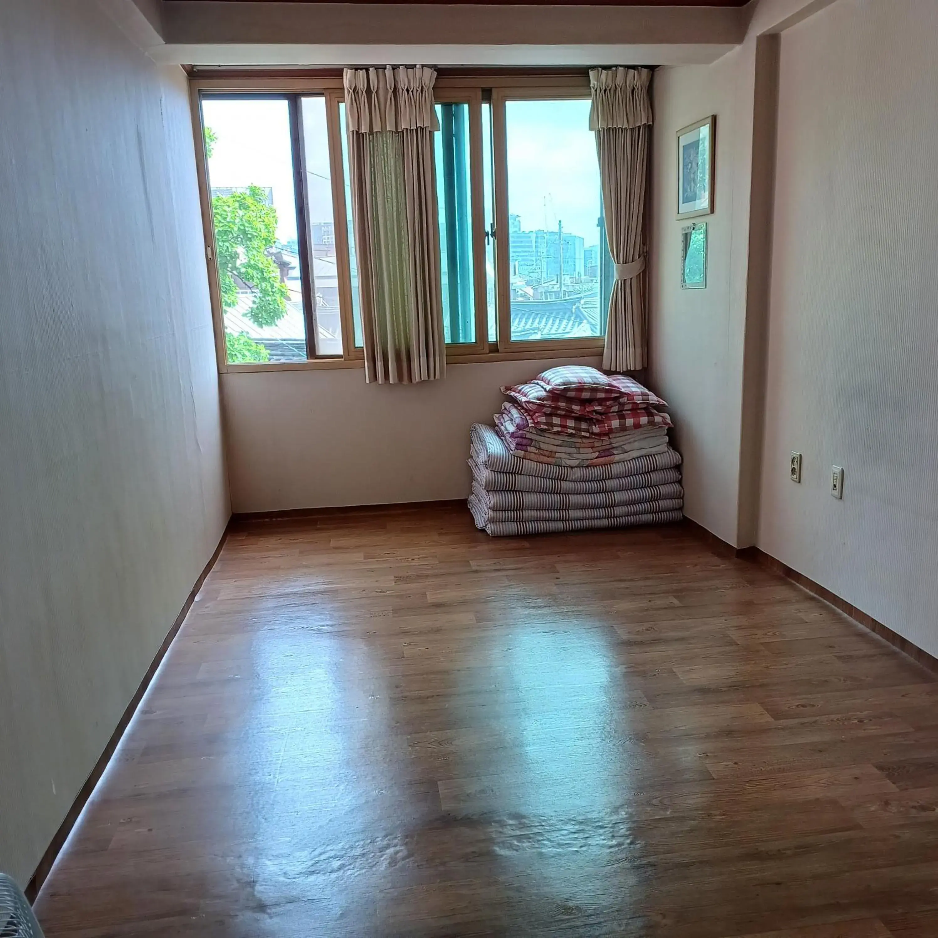Family Room in Samcheongdong Korea Guesthouse Family Room in Samcheongdong Korea Guesthouse