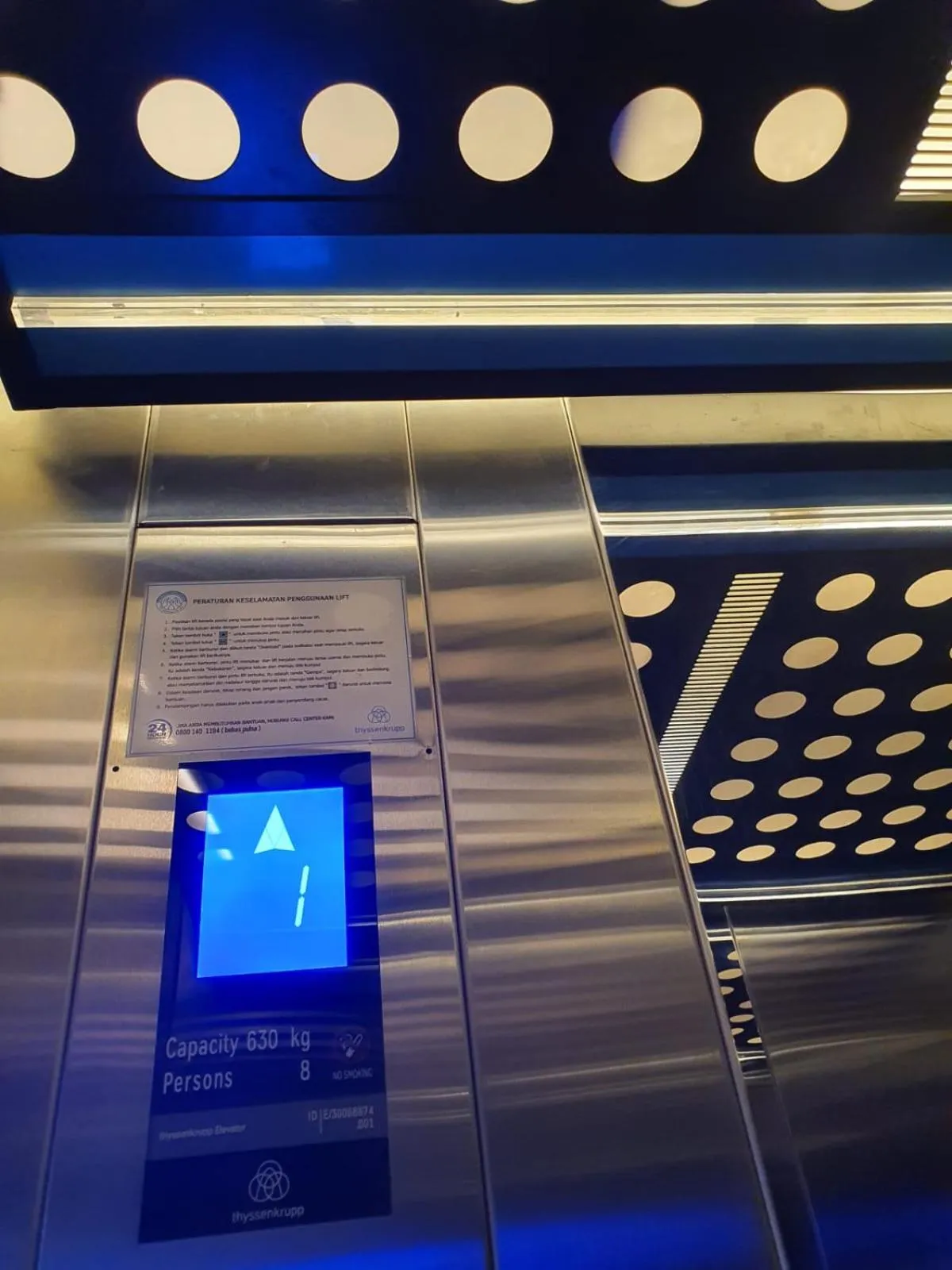 elevator in SENAYAN SUITES