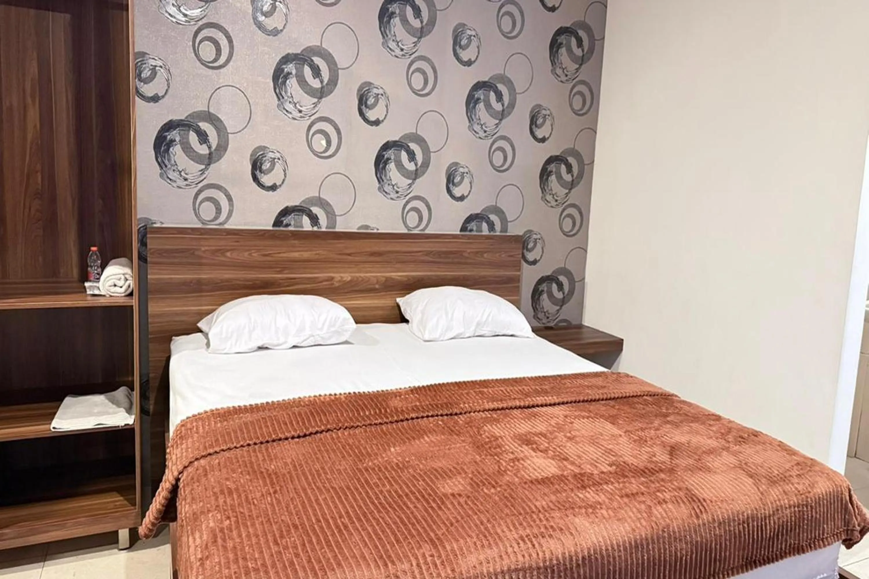 Bed in Senayan Suites