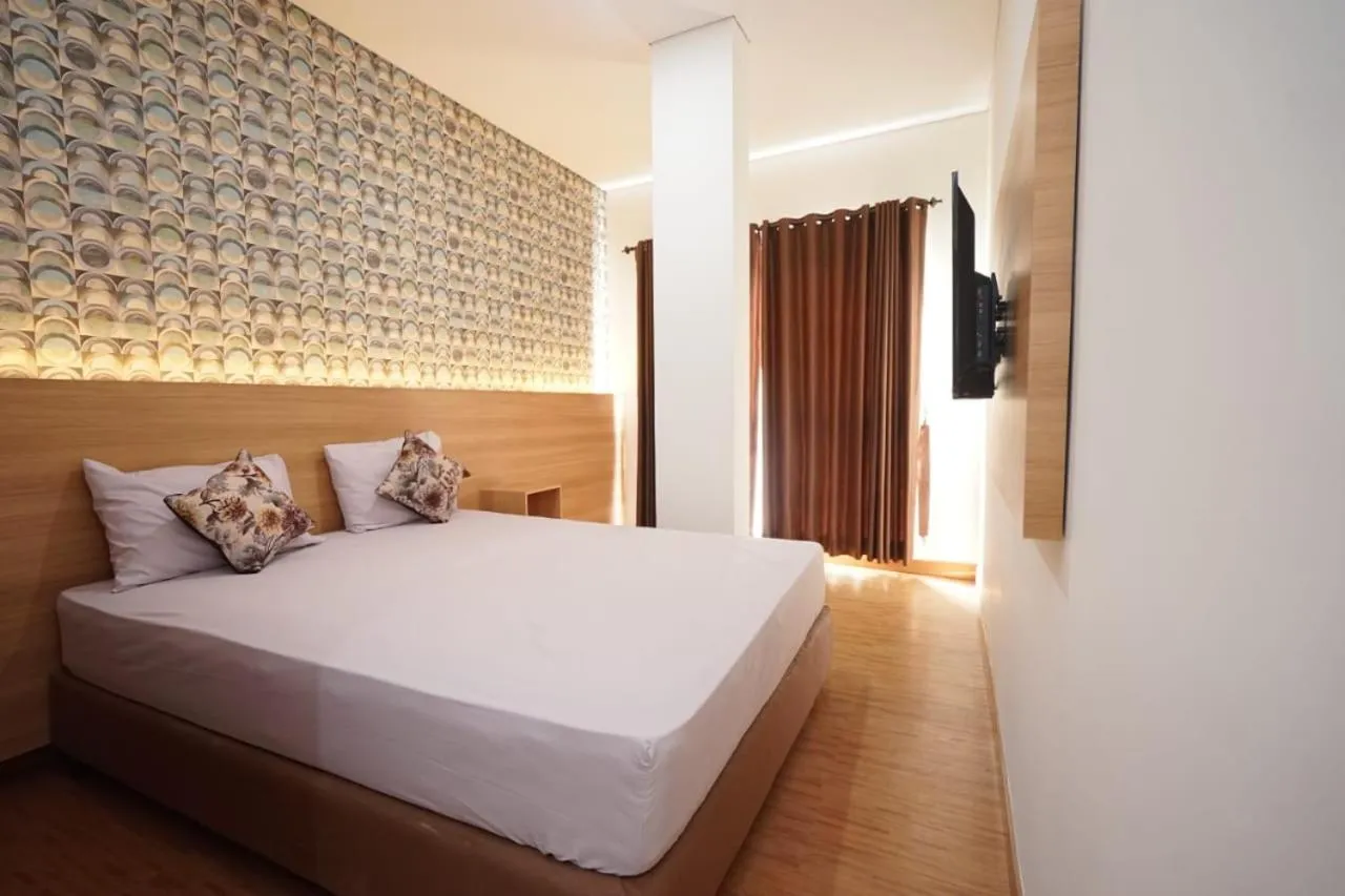 Bedroom in SENAYAN SUITES