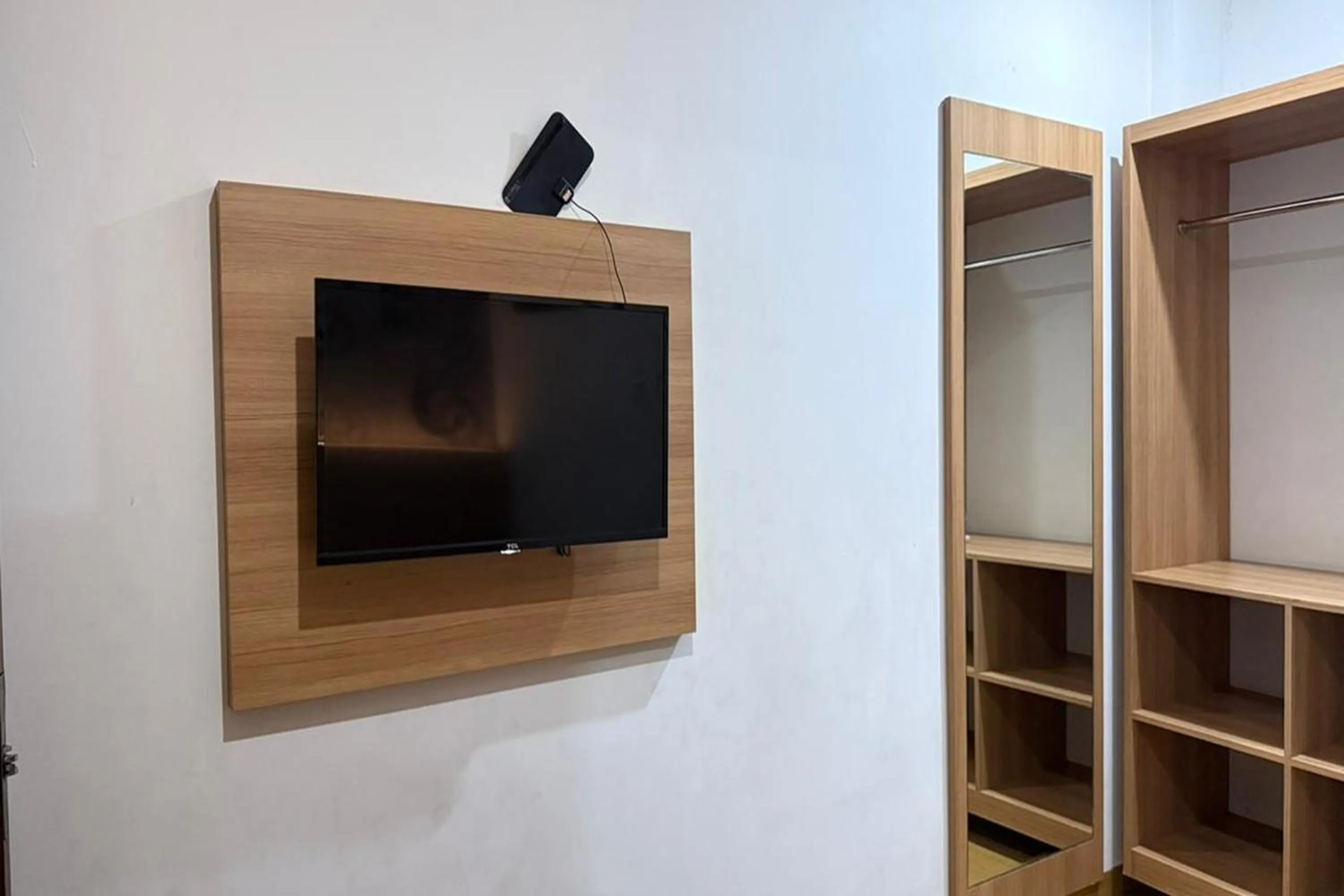 TV and multimedia in Senayan Suites