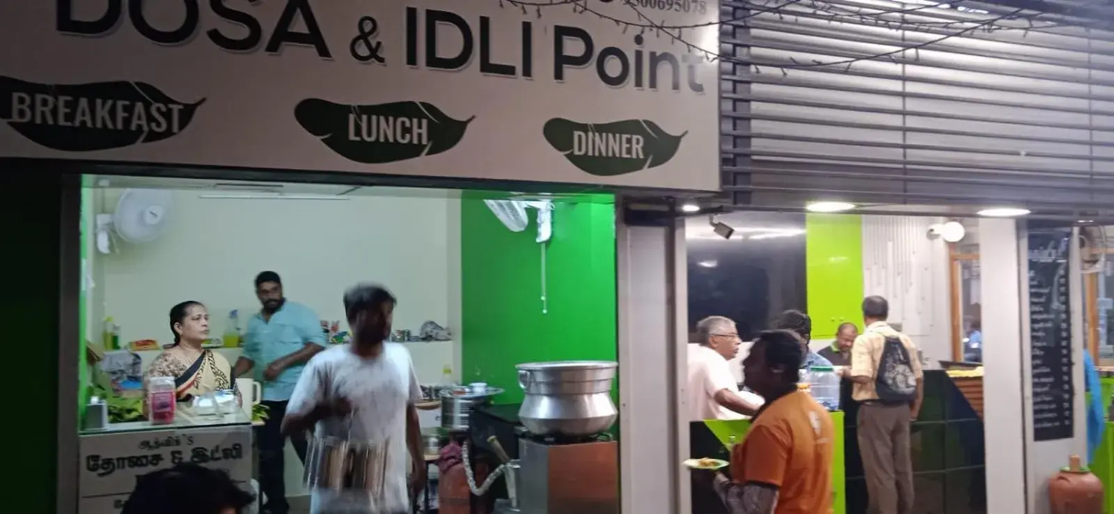 Restaurant/places to eat in La Smart Stays Restaurant/places to eat in La Smart Stays