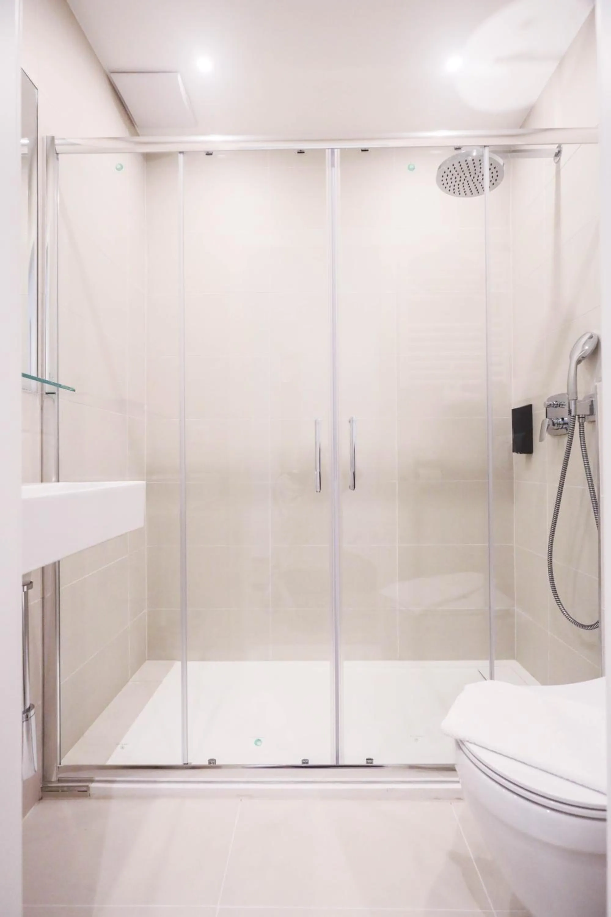 Bathroom in PARKHOTEL Krems