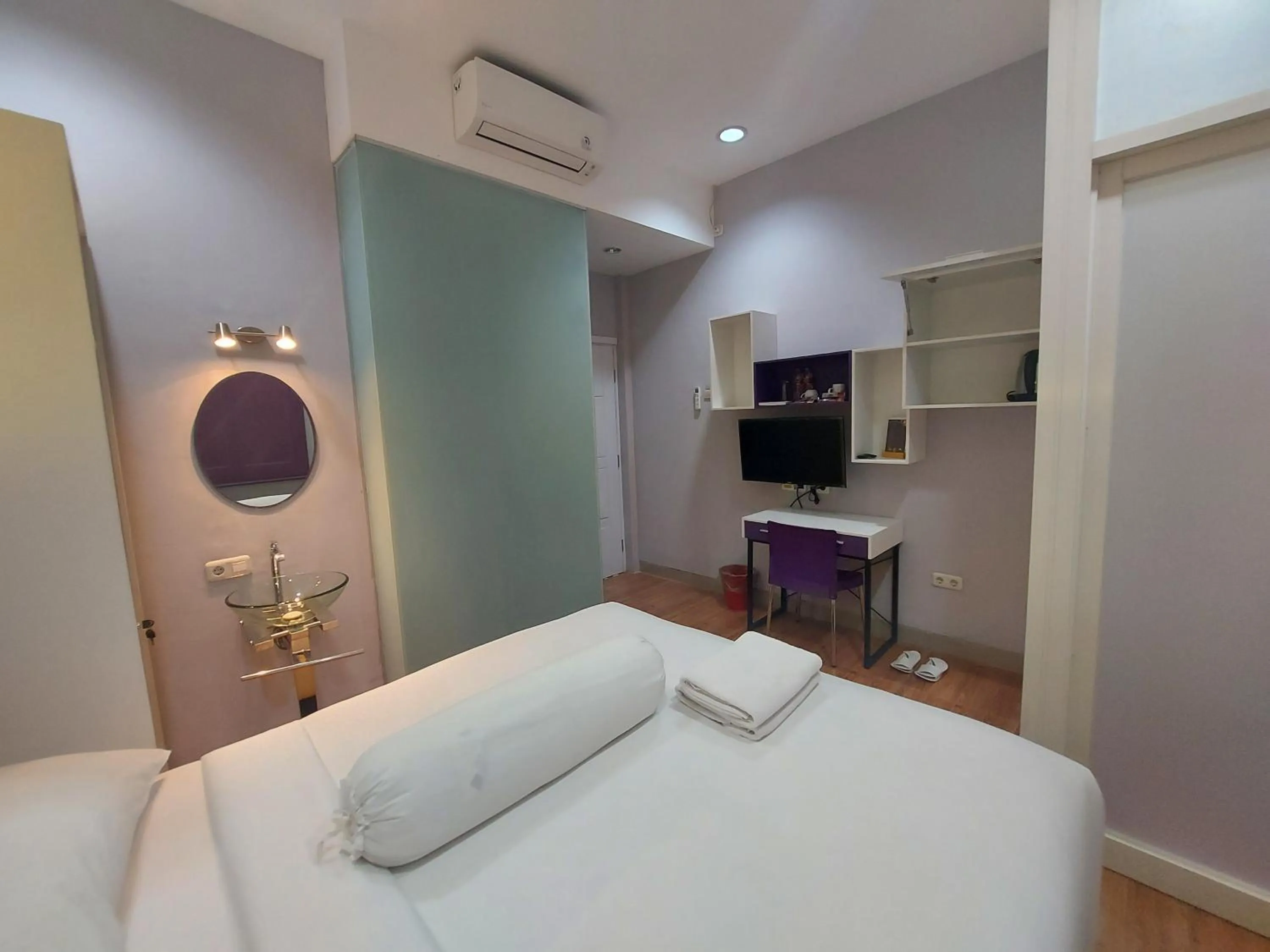 Bedroom, Bed in Rumah Familiku 1 Syariah