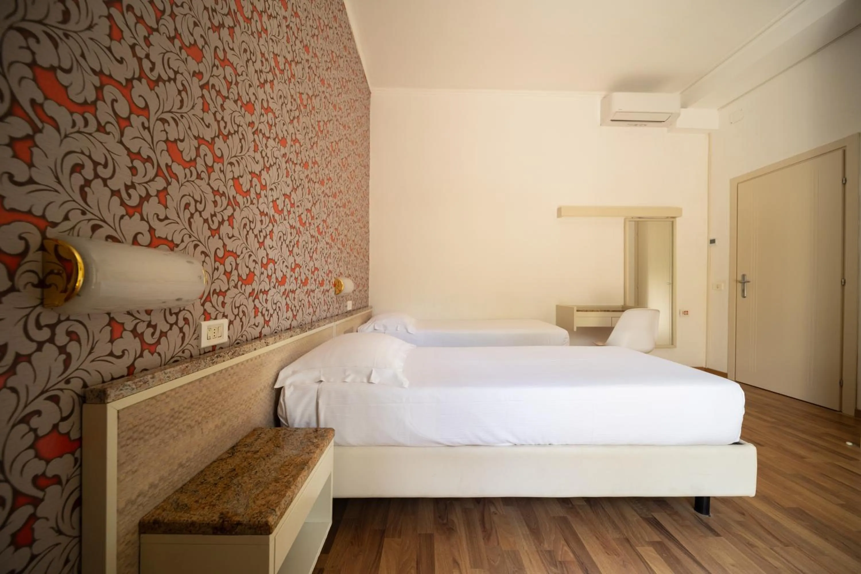 Bedroom, Bed in Hotel Rosabianca