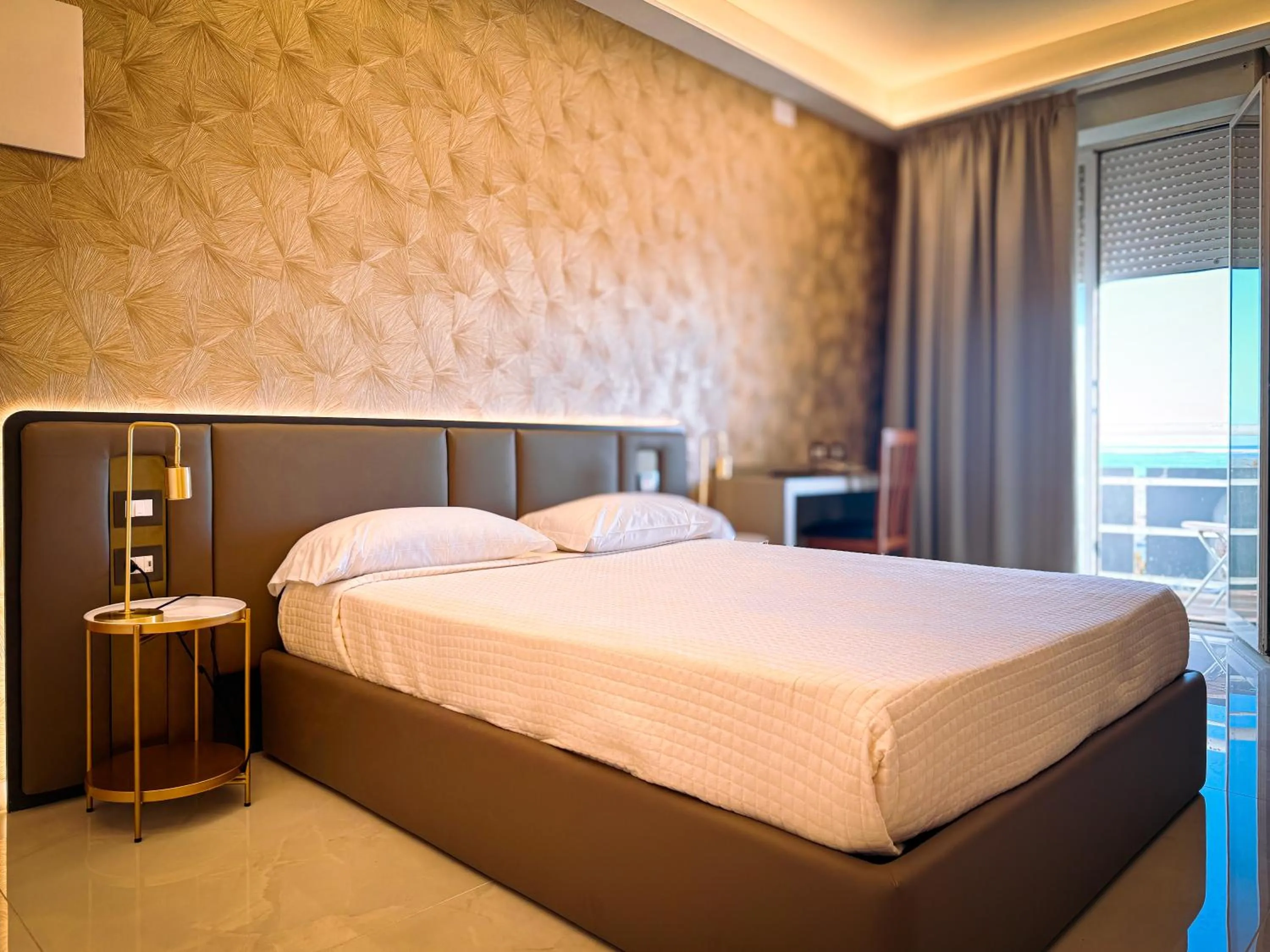 Bed in Hotel Kursaal