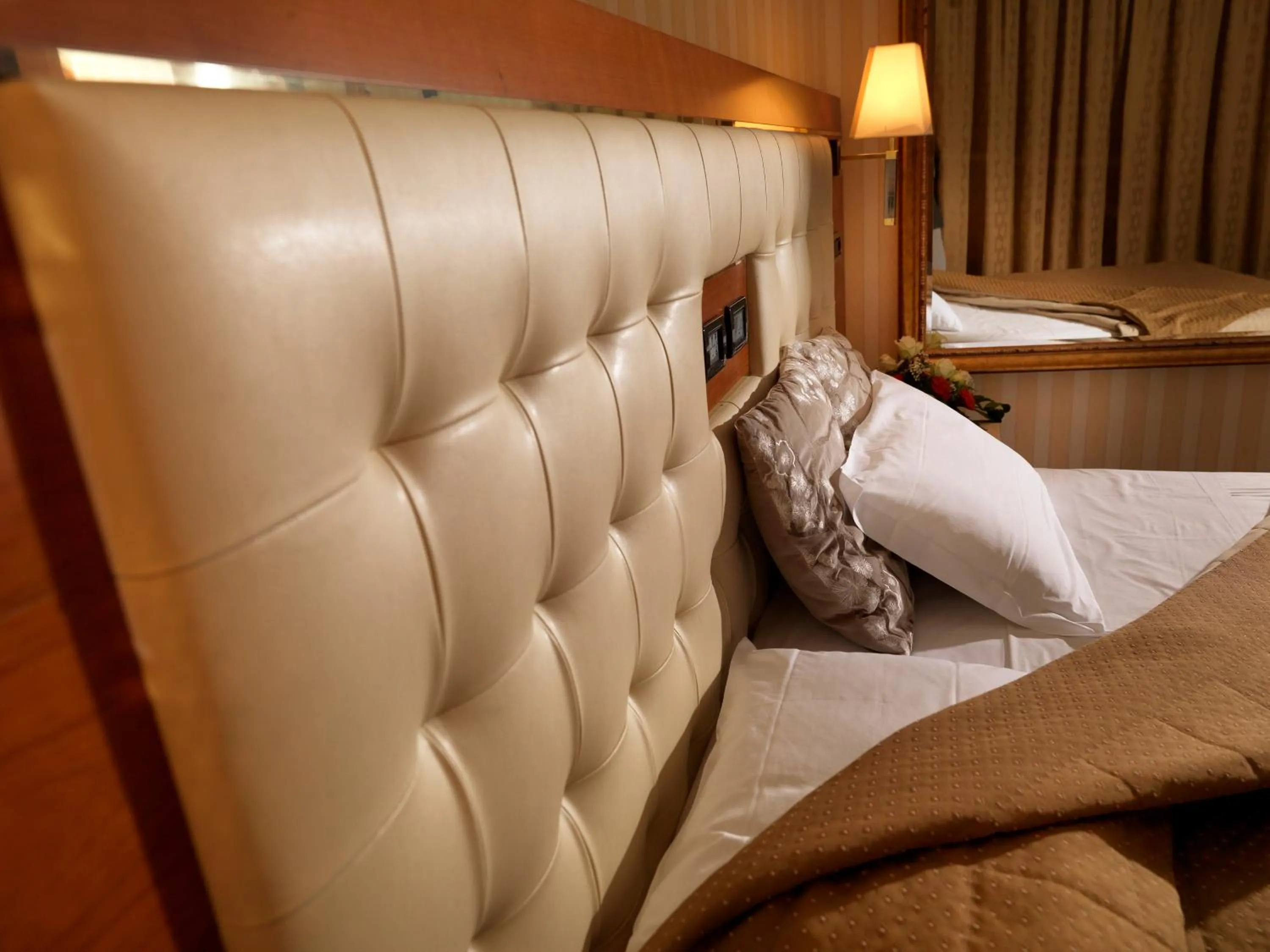 Decorative detail, Bed in Hotel Ariston
