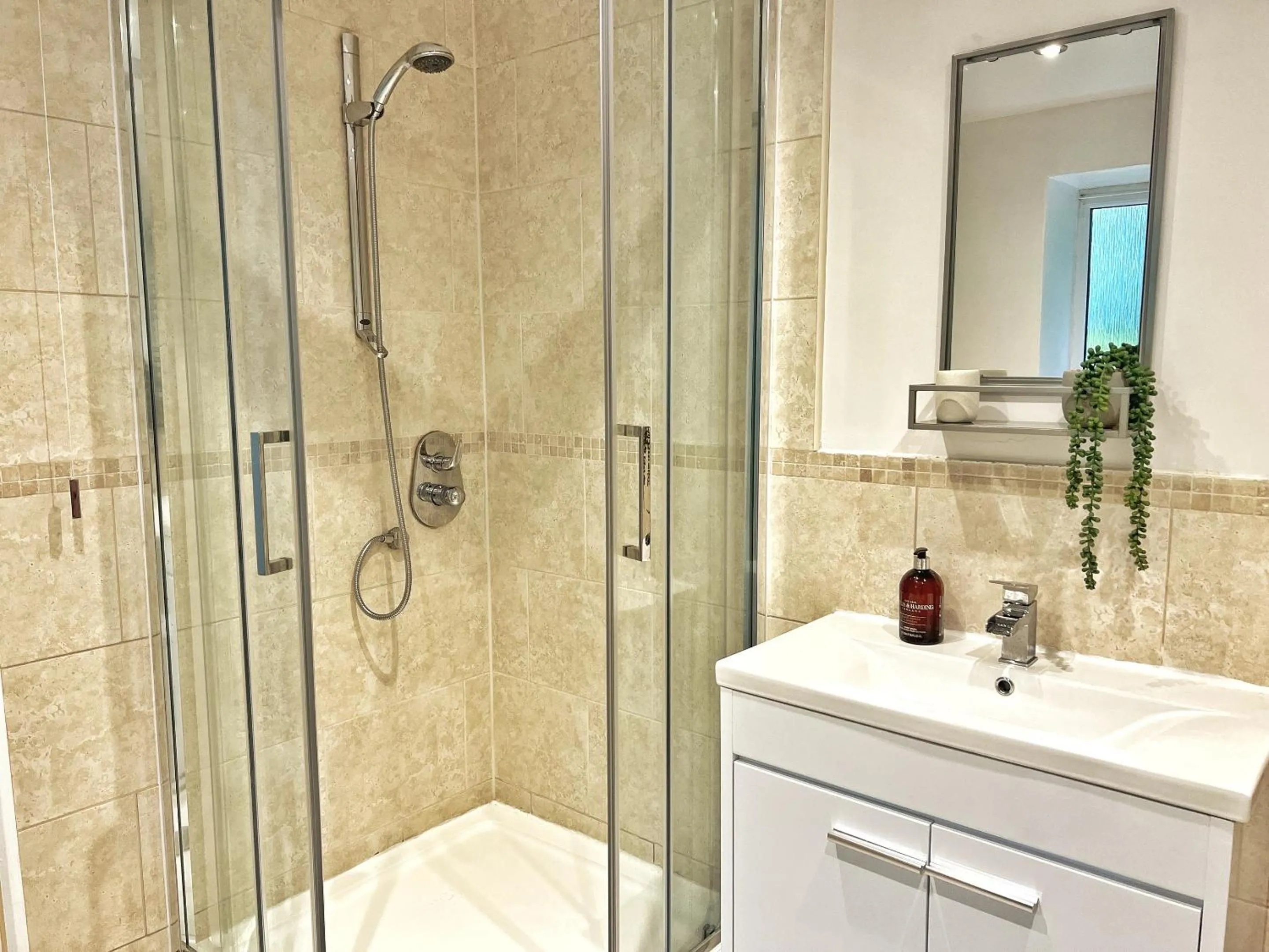 Bathroom in The Old Butchers Cottage
