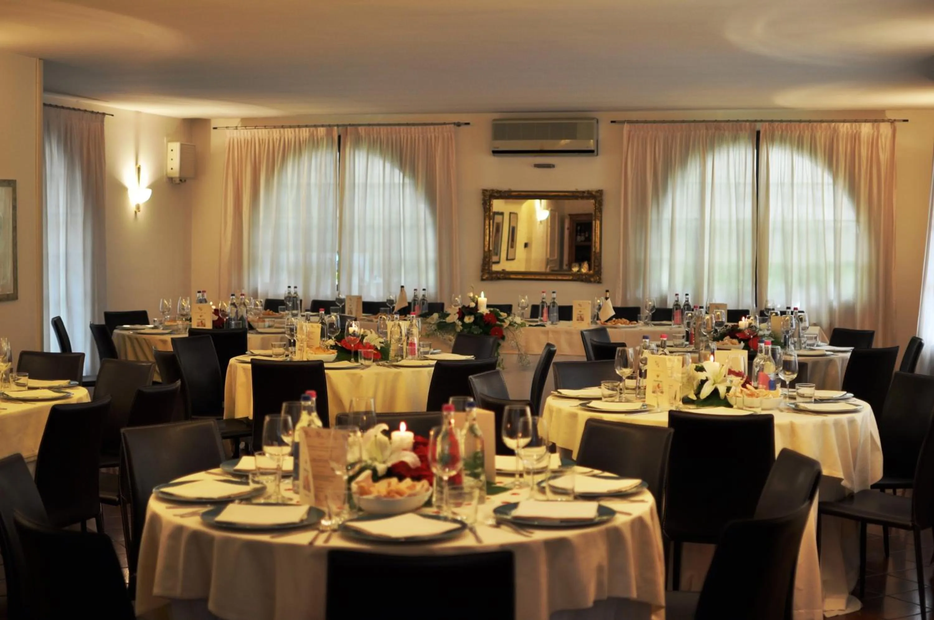 Restaurant/places to eat in Hotel Prata Verde