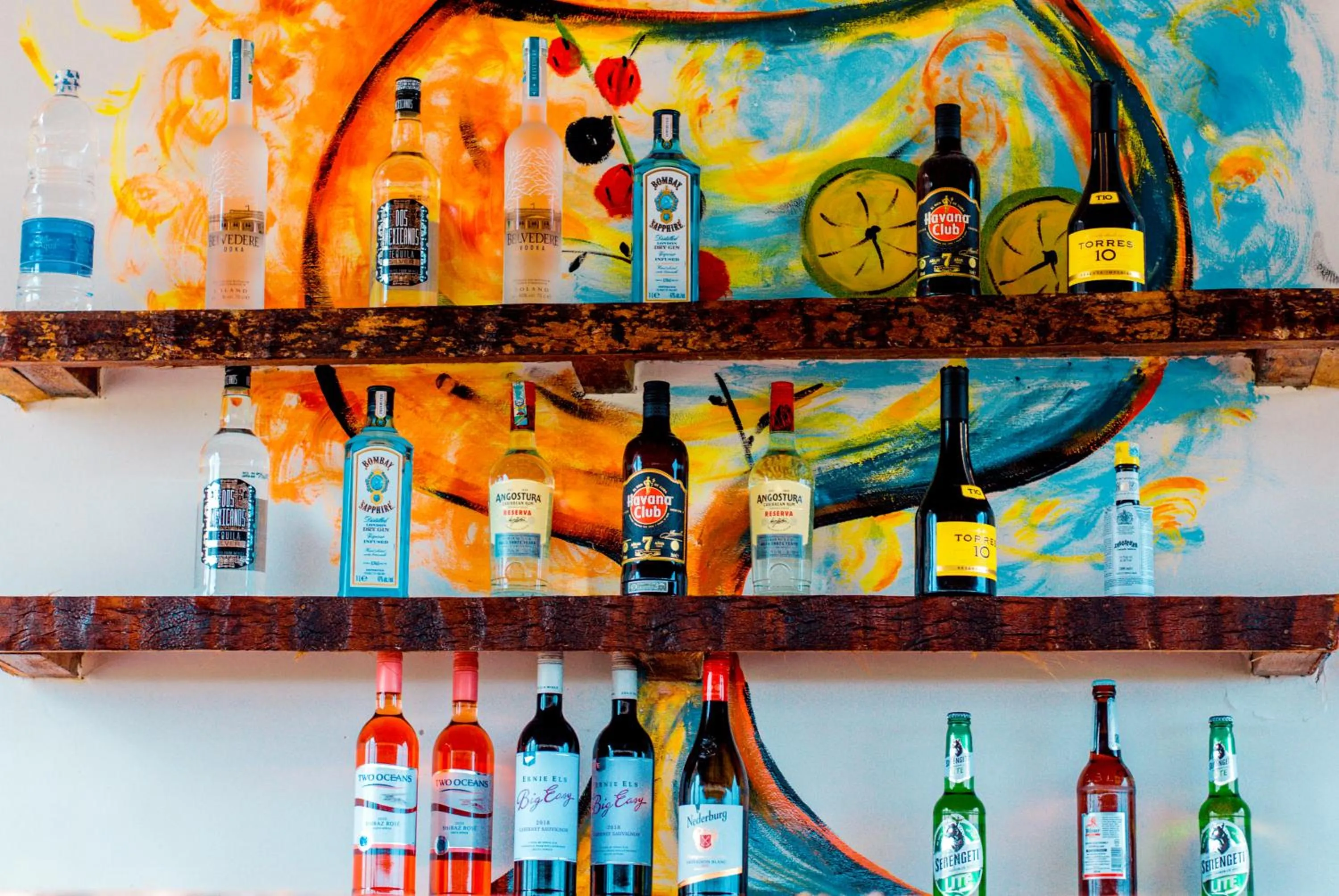 Lounge or bar in Ocean Breeze Hotel