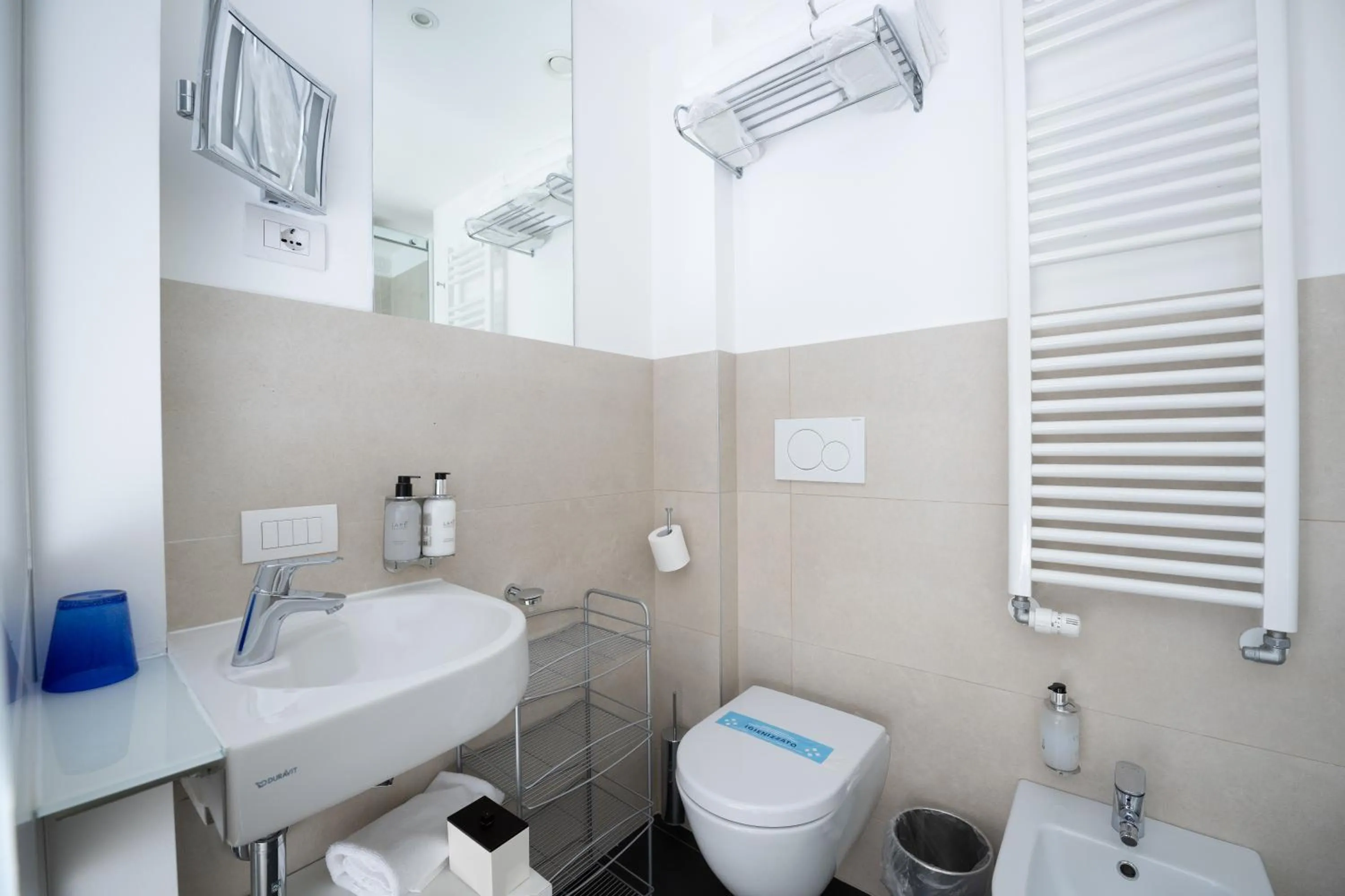 Bathroom in Hotel Bellariva