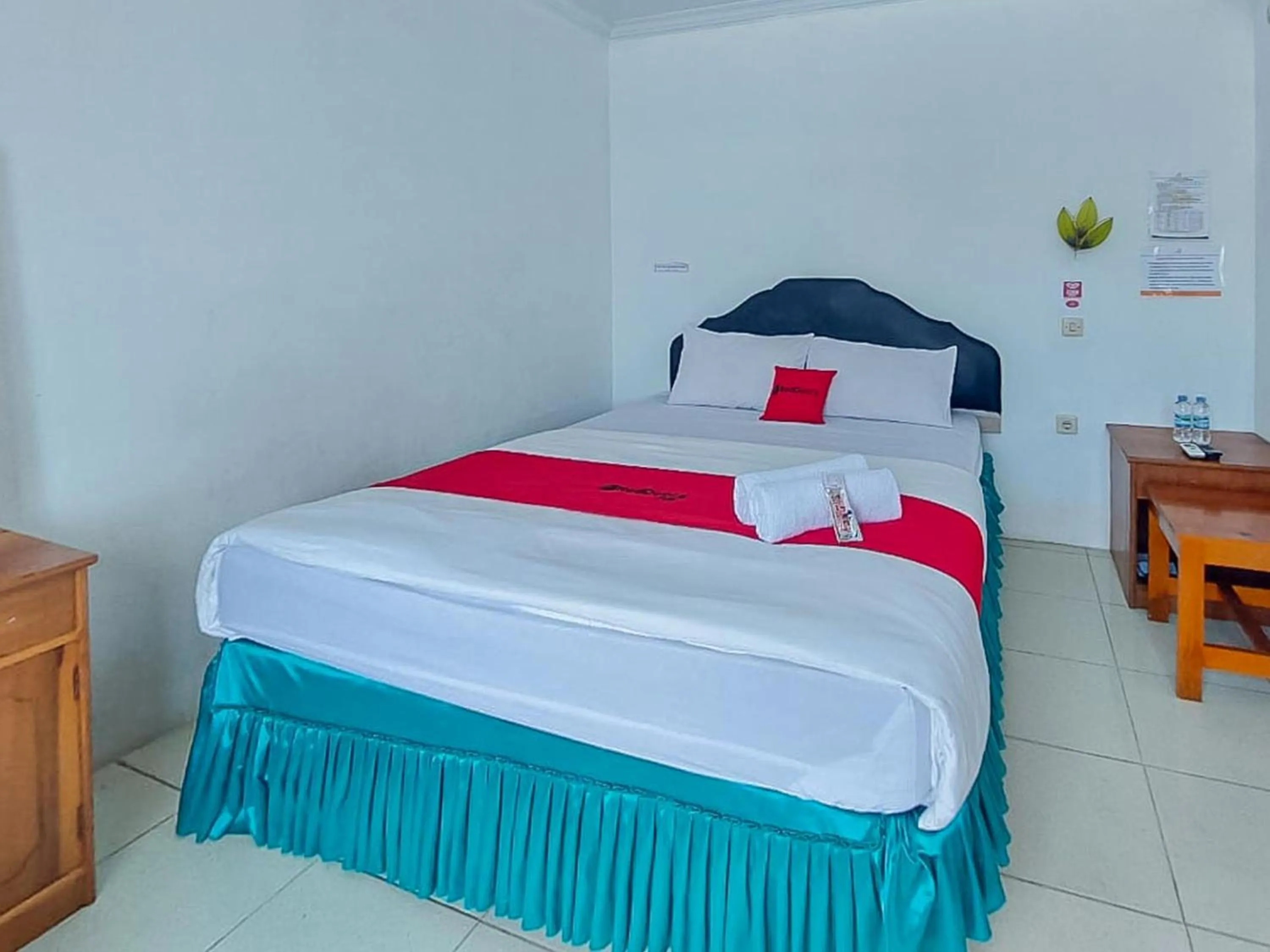 Bedroom, Bed in RedDoorz at Tanjung Selor Bulungan