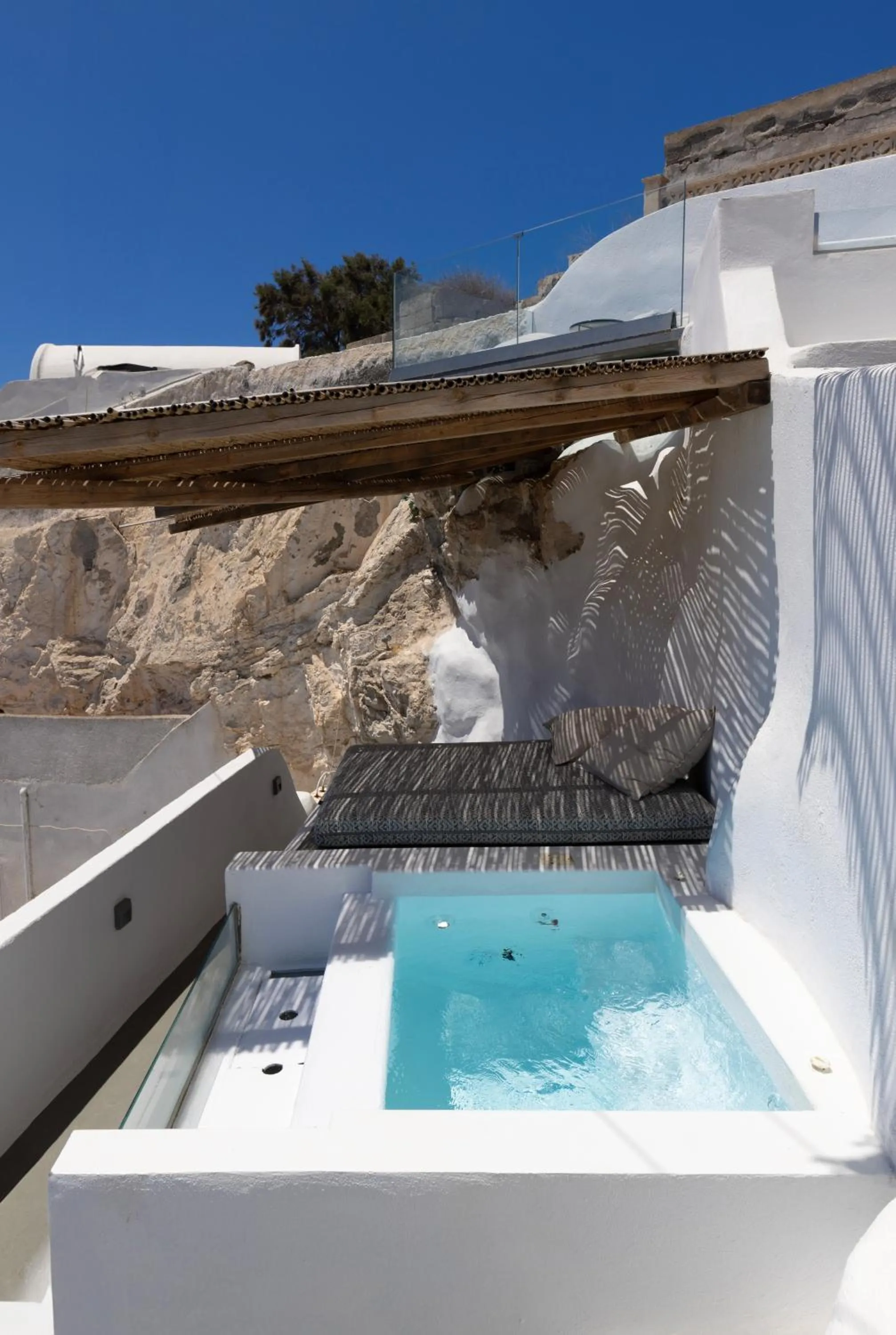 Day in White Curves Santorini