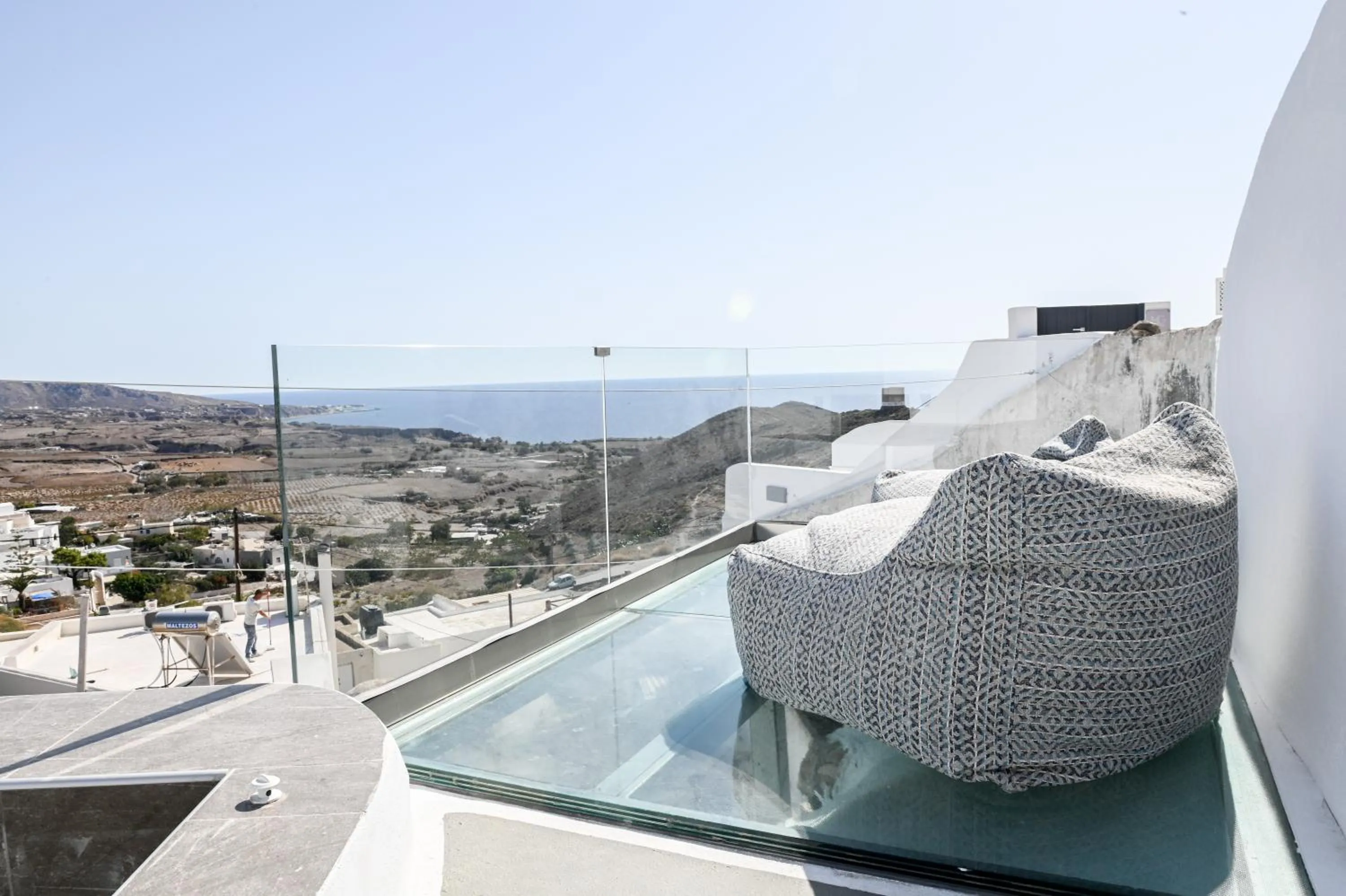 Day in White Curves Santorini