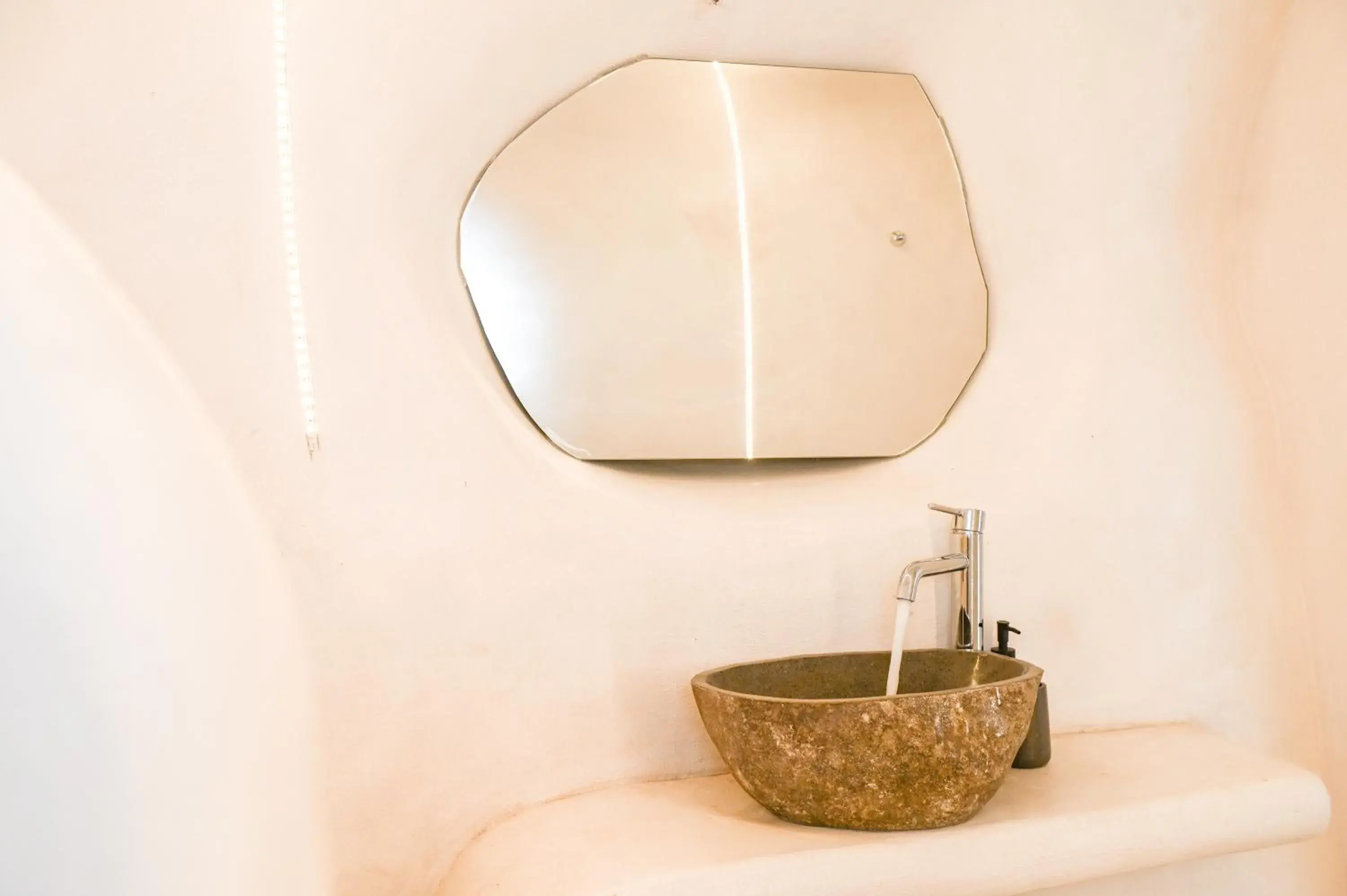 Junior Suite in White Curves Santorini Junior Suite in White Curves Santorini