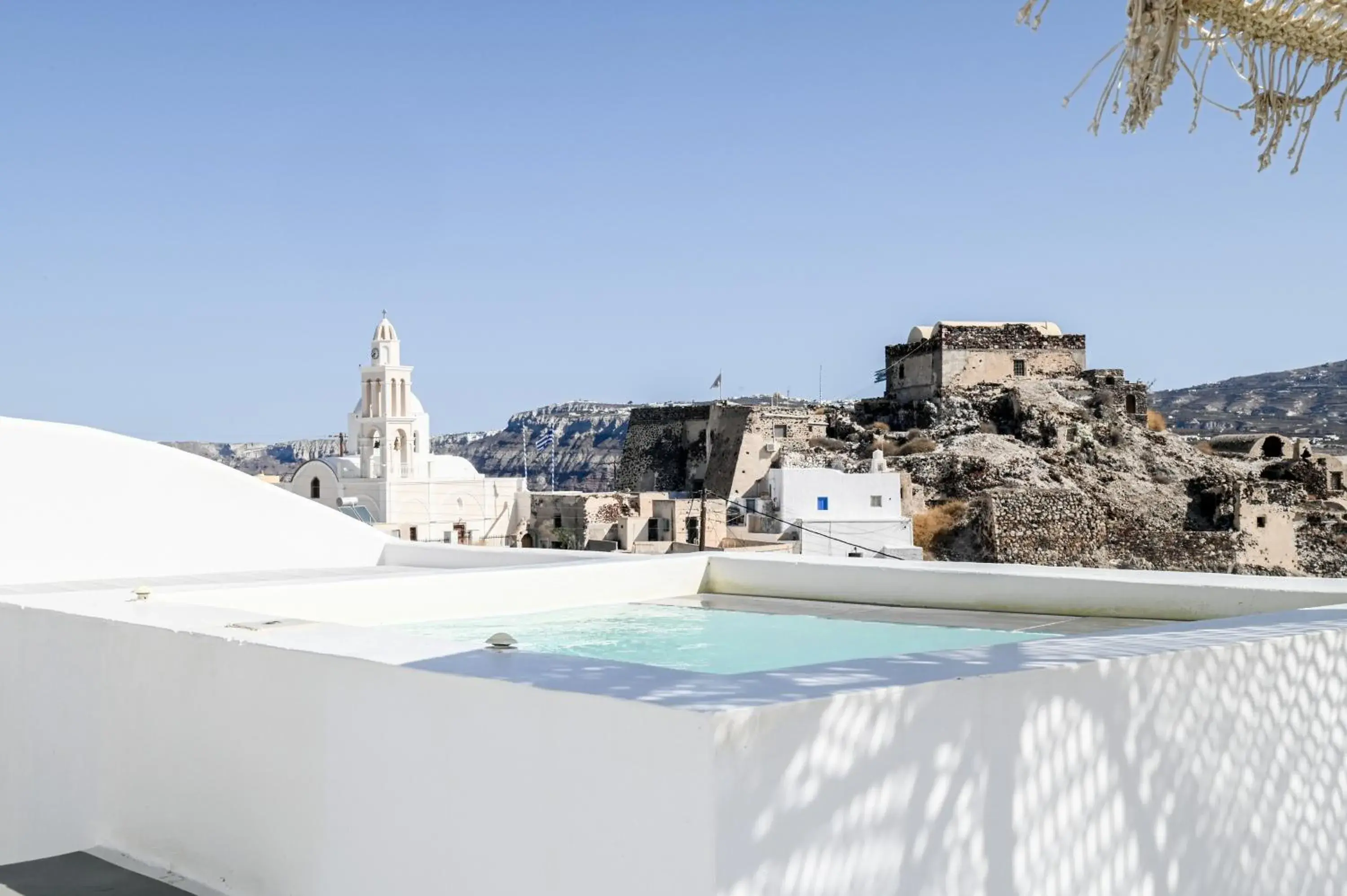 White Curves Santorini White Curves Santorini