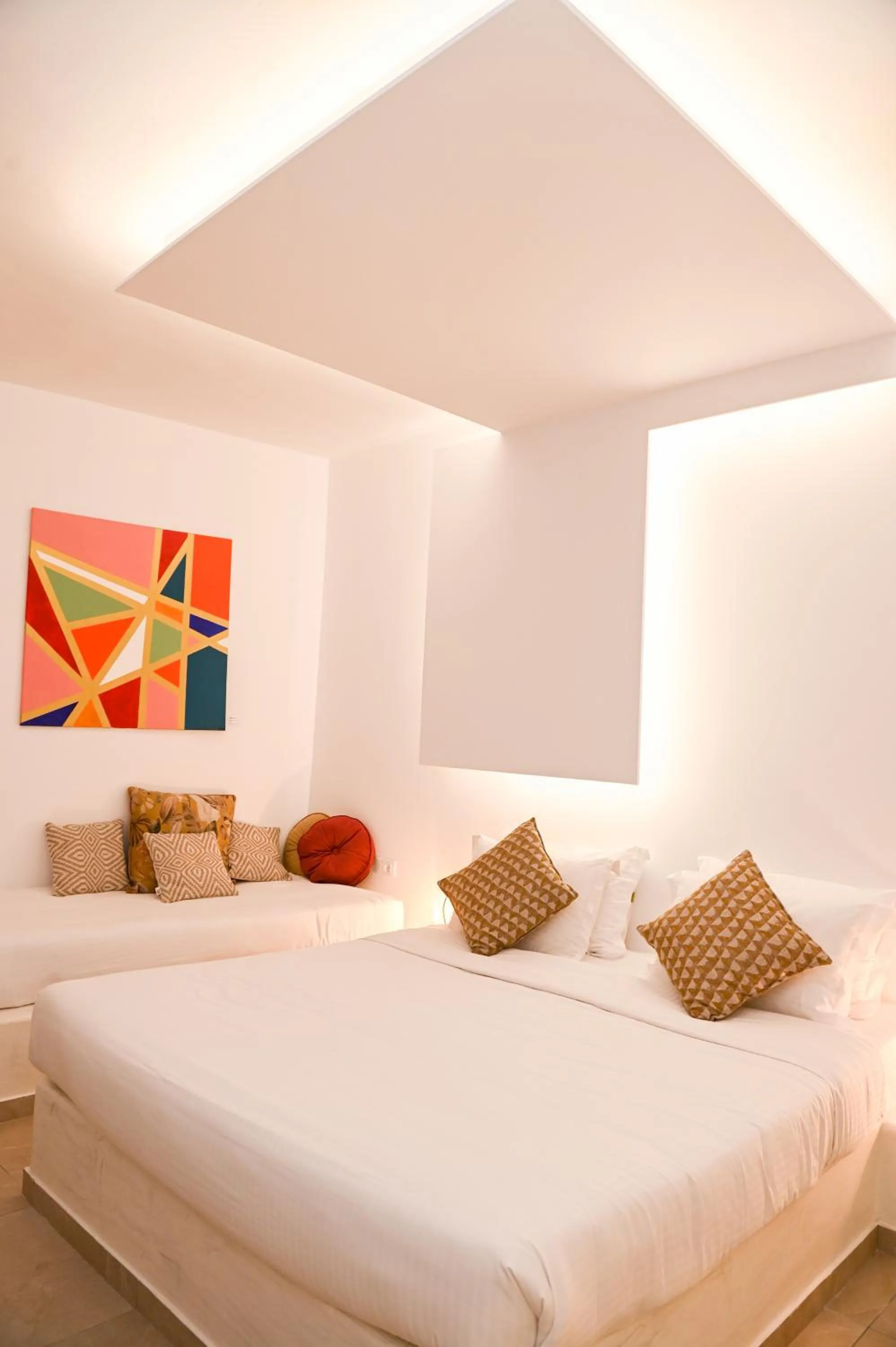 Photo of the whole room, Bed in White Curves Santorini