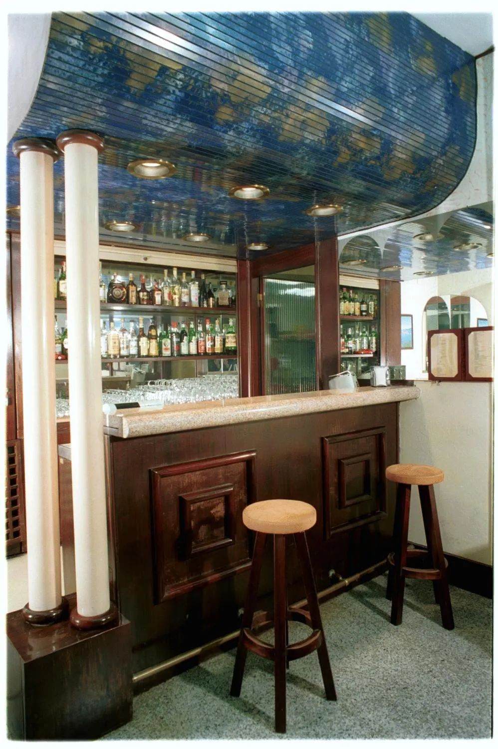 Lounge or bar in Europalace Hotel