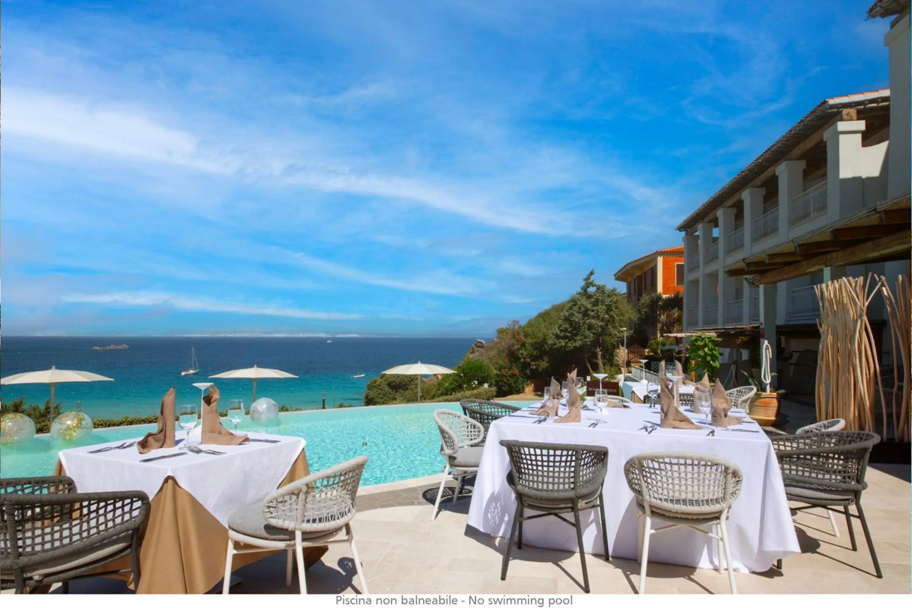 Restaurant/places to eat in Hotel Moresco