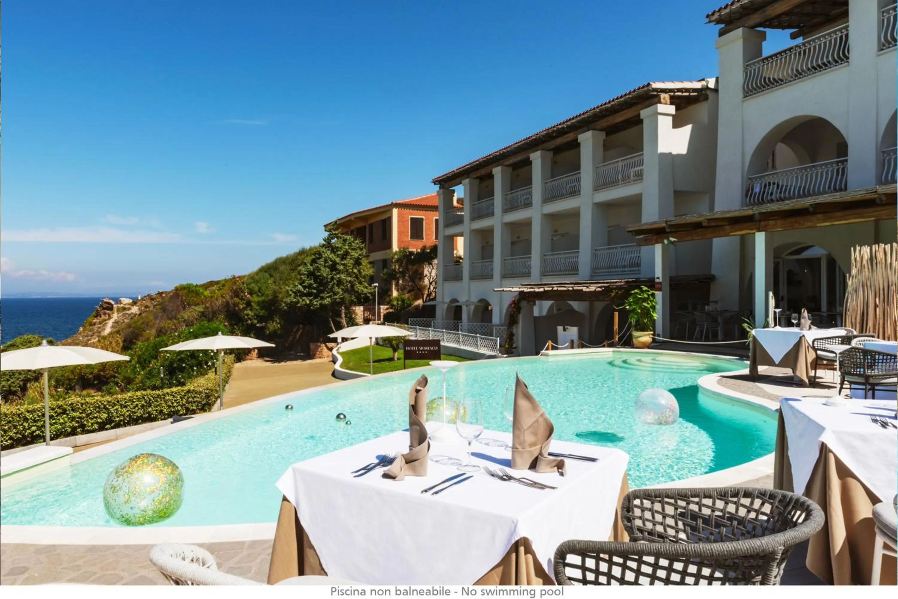 Restaurant/places to eat in Hotel Moresco