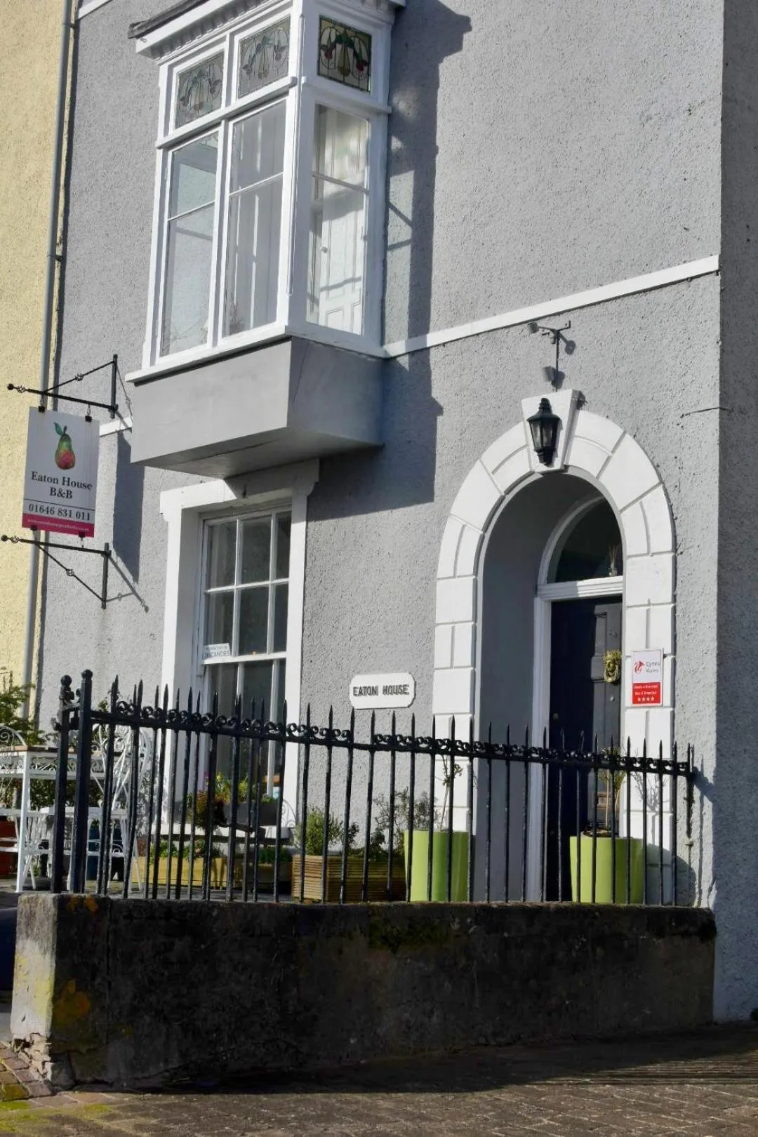 Property building in Eaton house