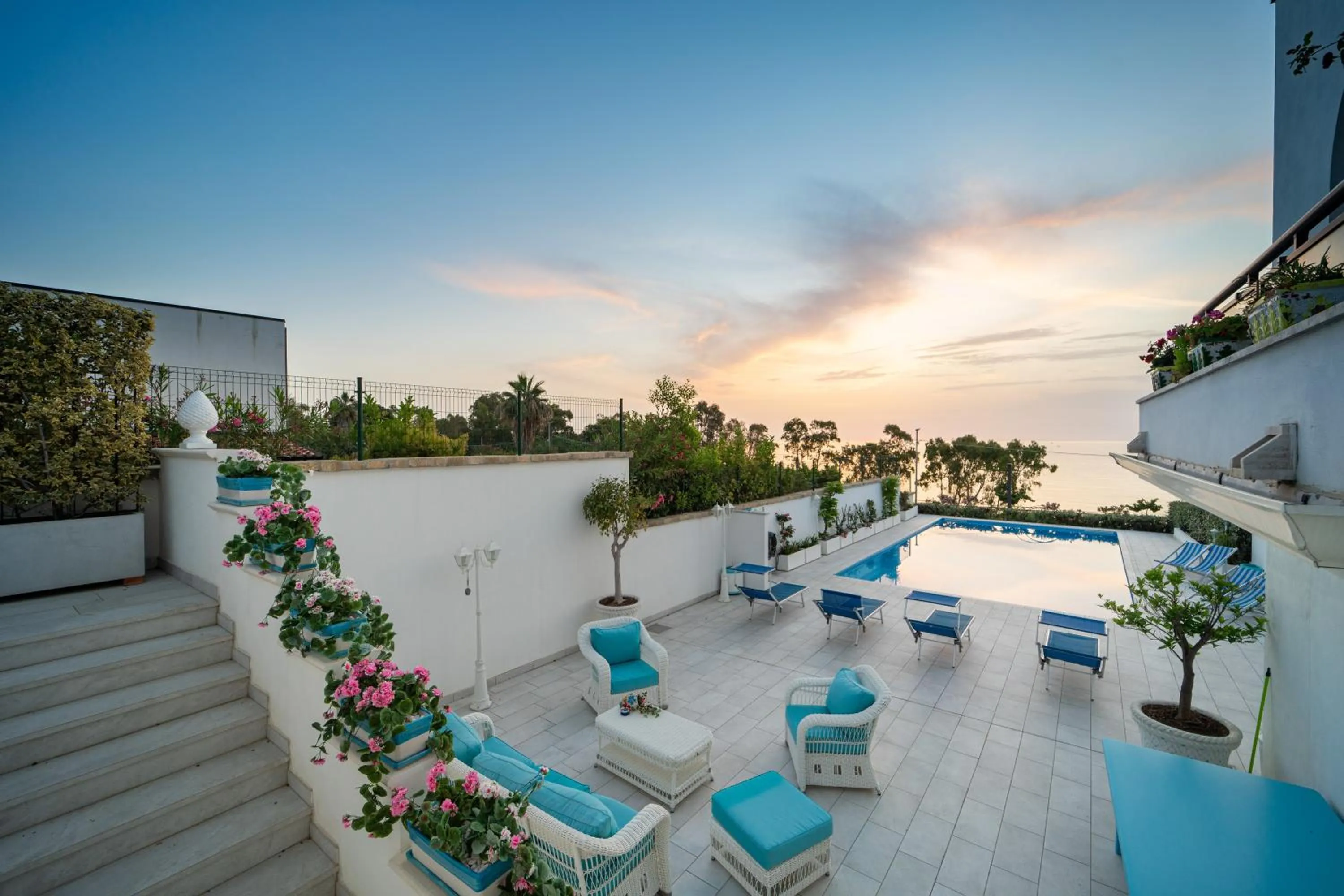 Property building in Almaré B&B