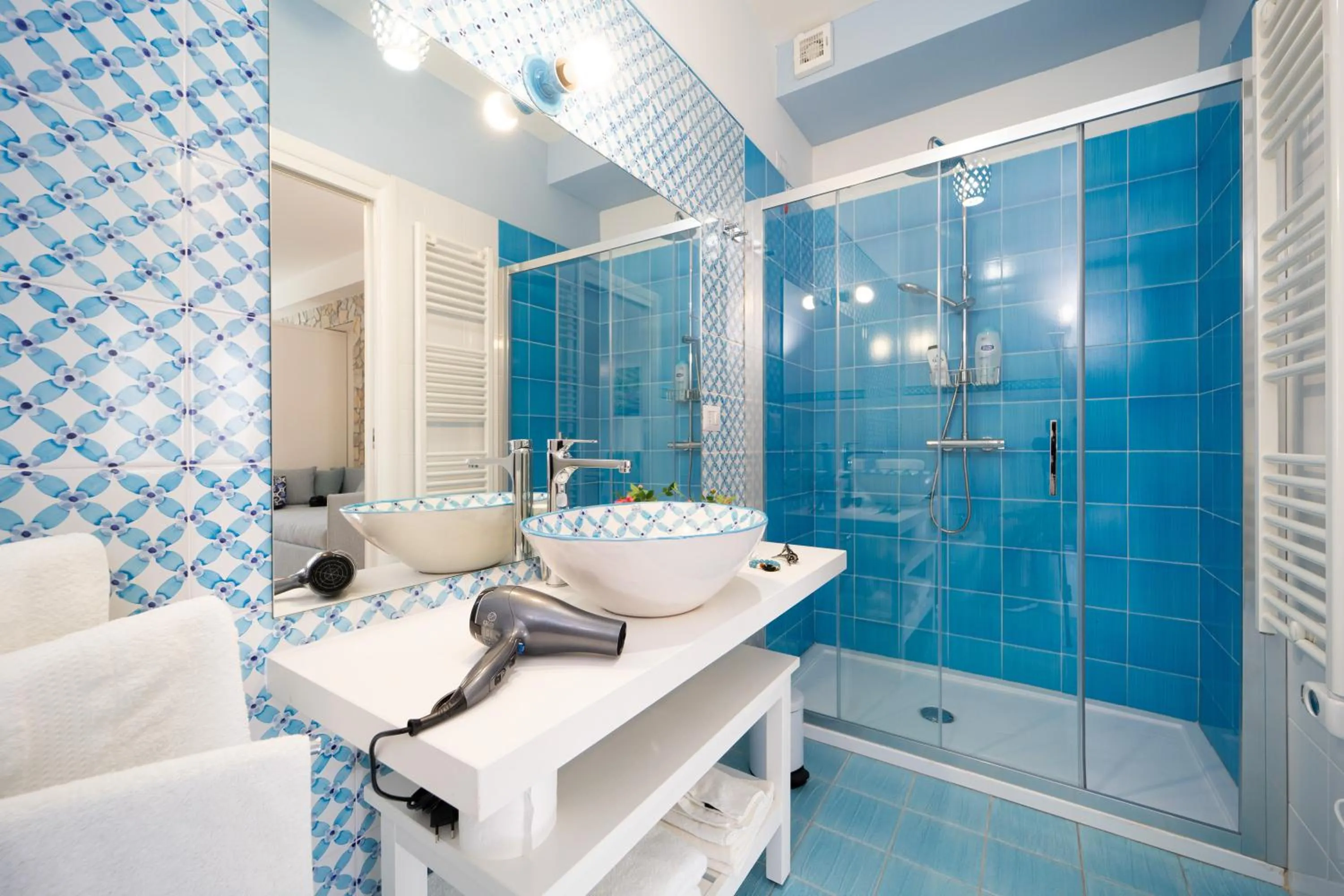 Shower in Almaré B&B