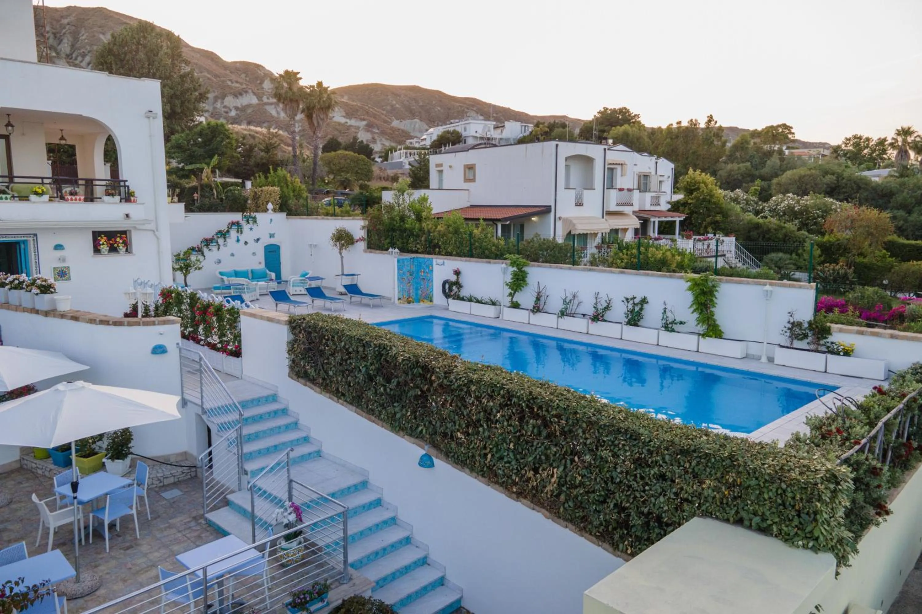 Property building in Almaré B&B