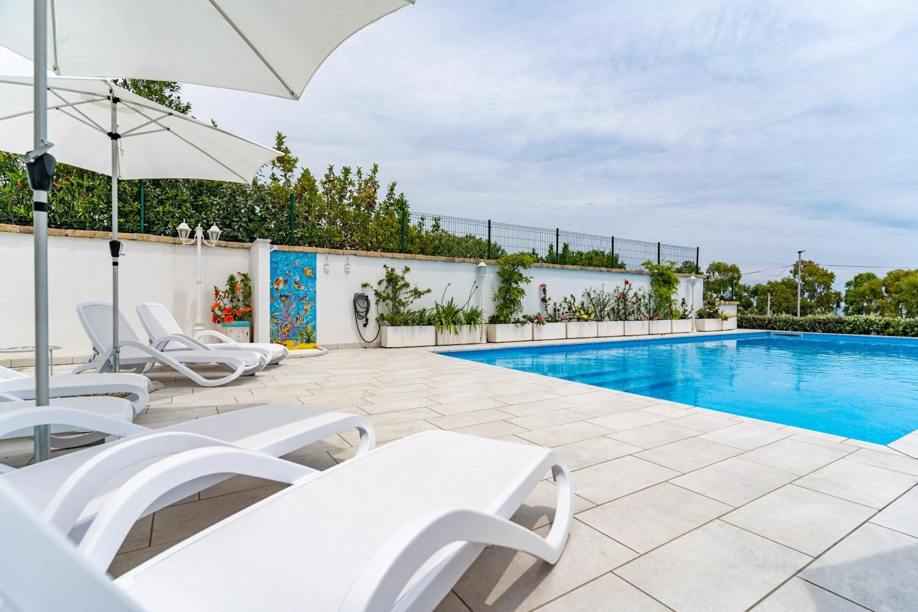 Pool view in Almaré B&B