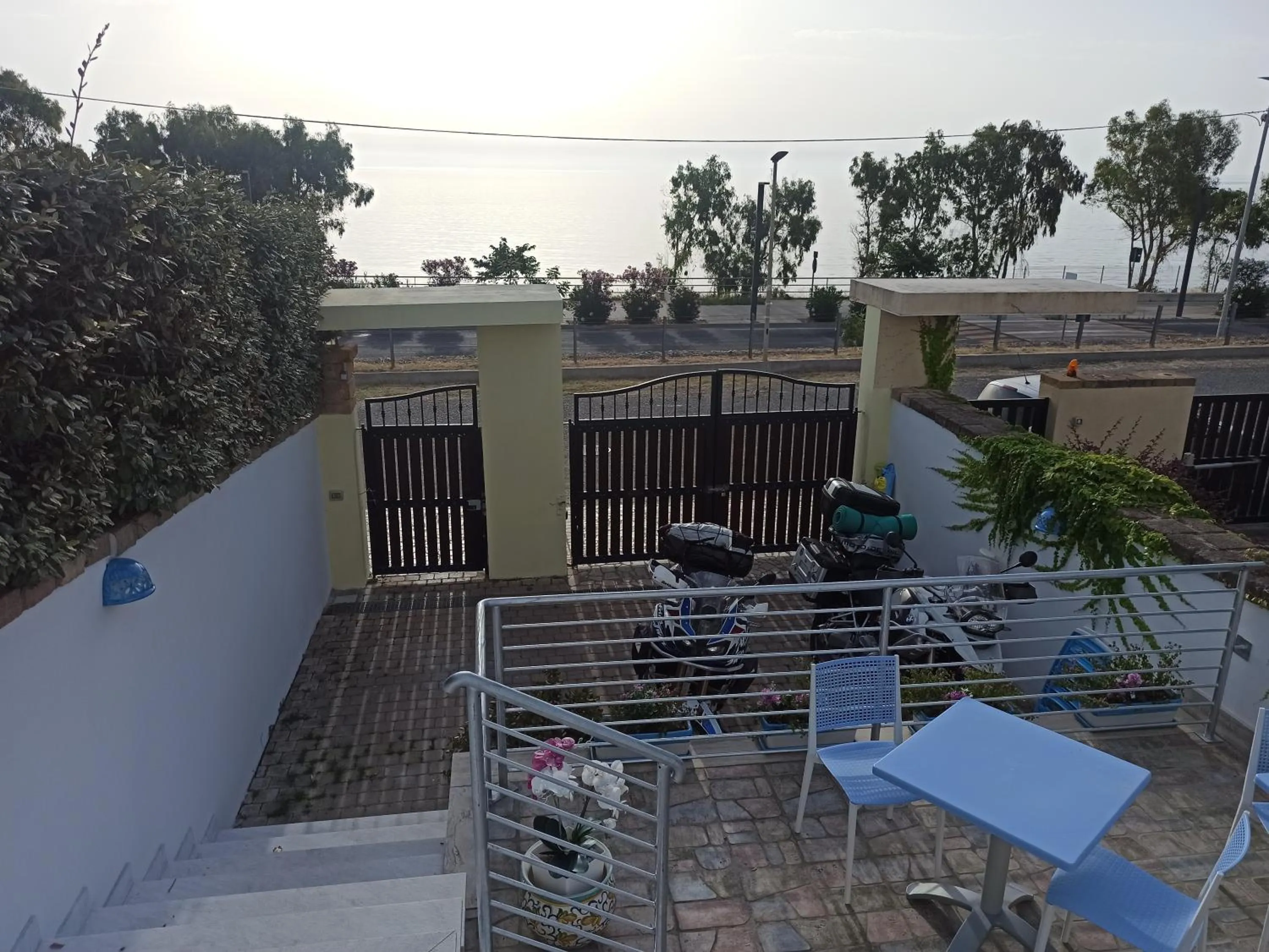 Parking in Almaré B&B