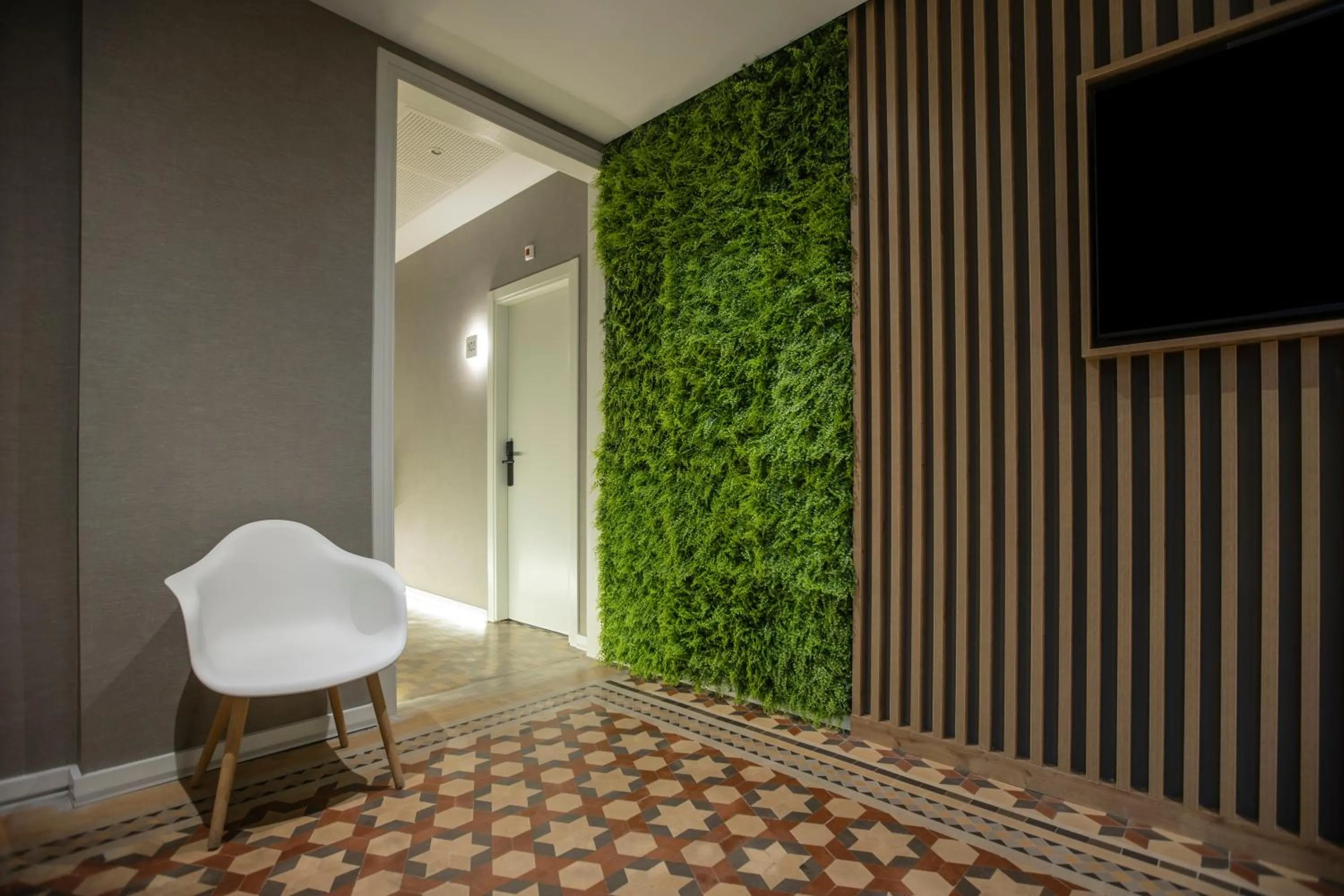 Seating area in Fontanella By BCN URBAN Rooms