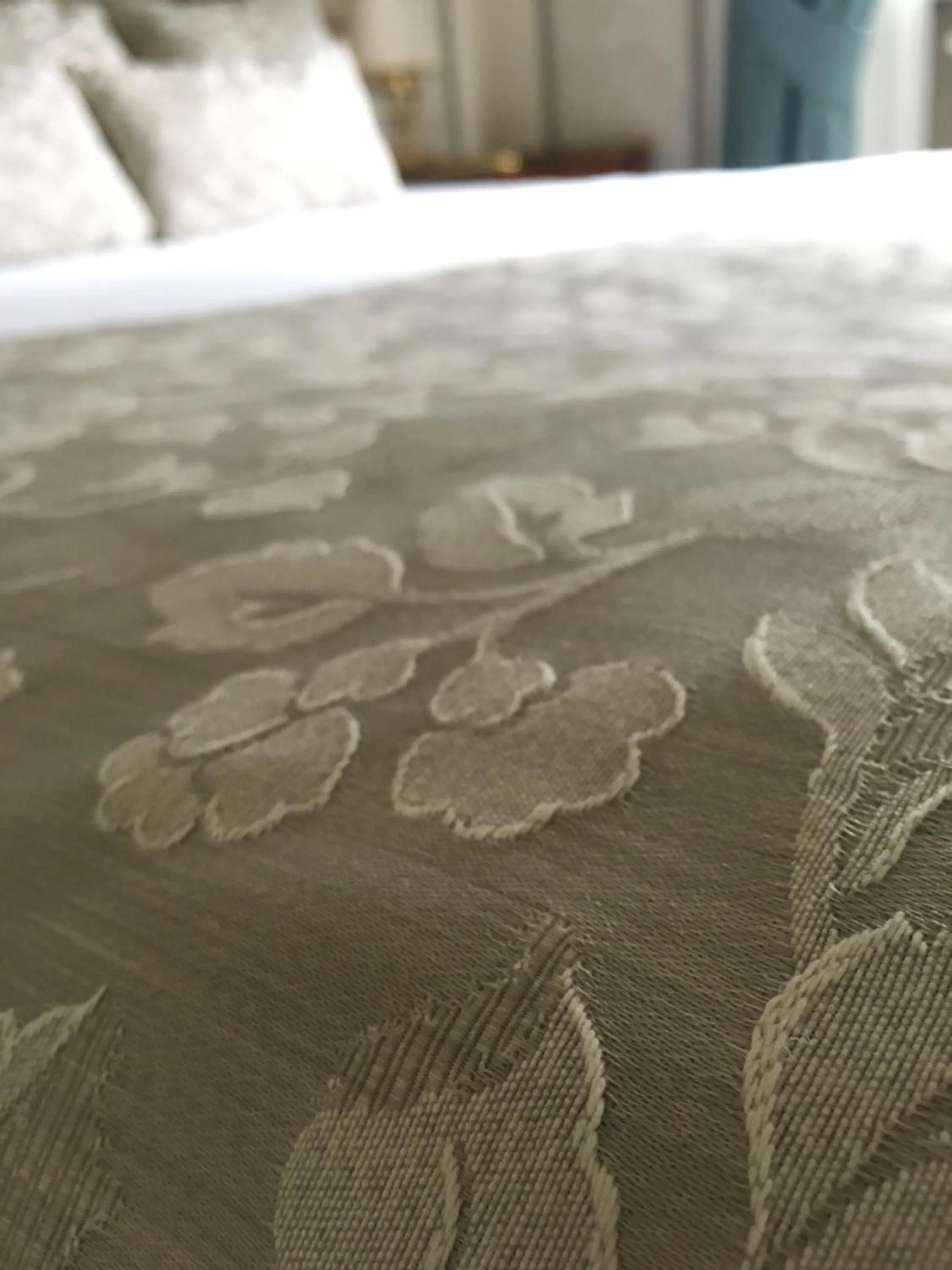 bunk bed, Bed in Palace Grand Hotel Varese