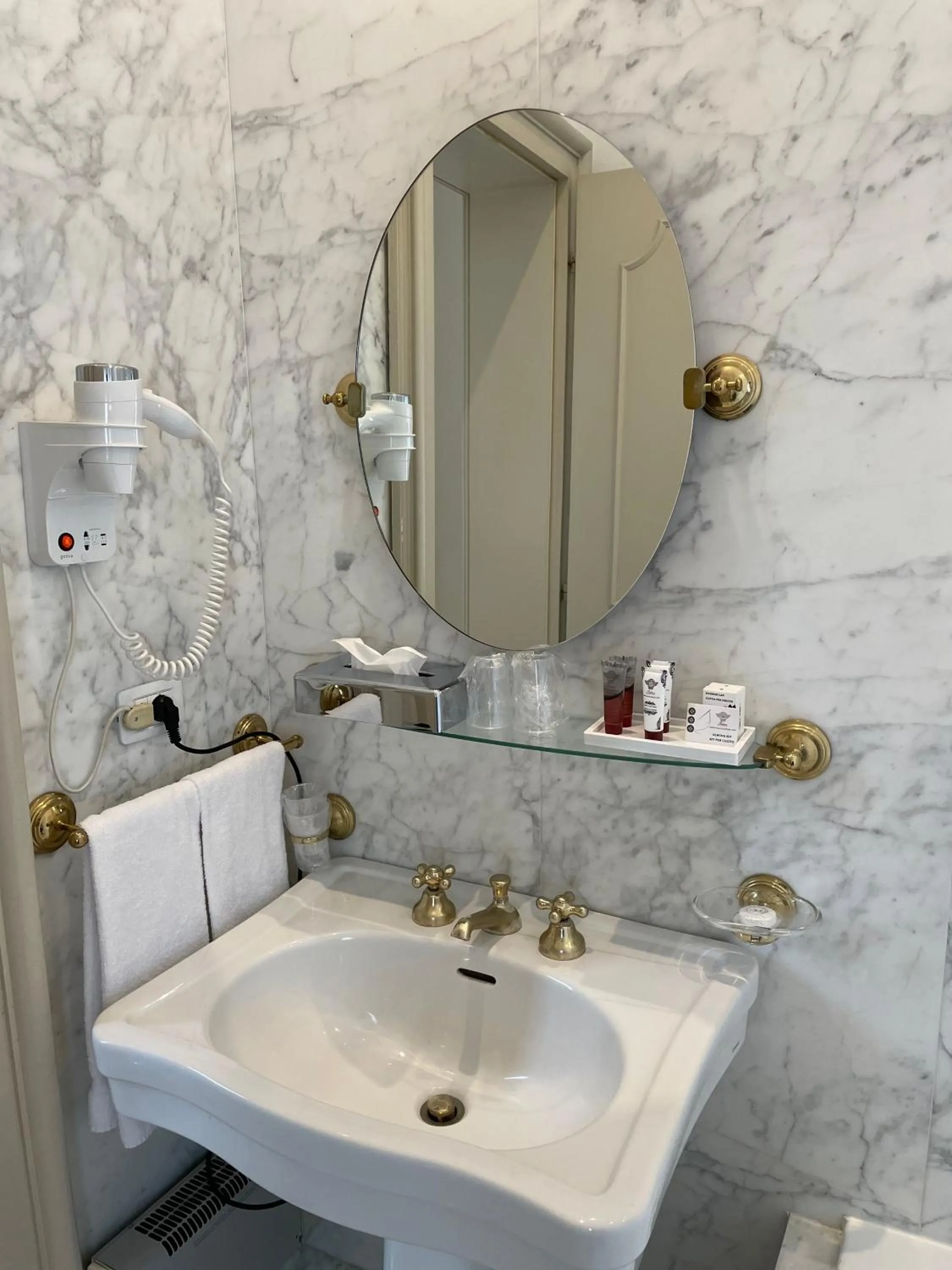 Bathroom in Palace Grand Hotel Varese