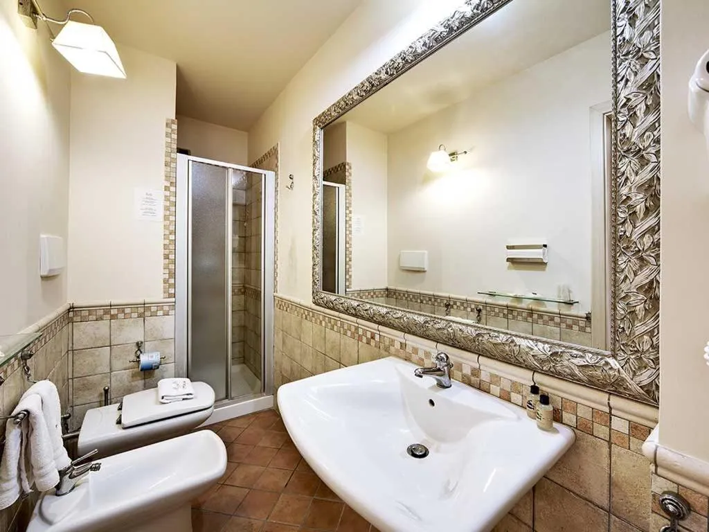 Toilet in Hotel Garden