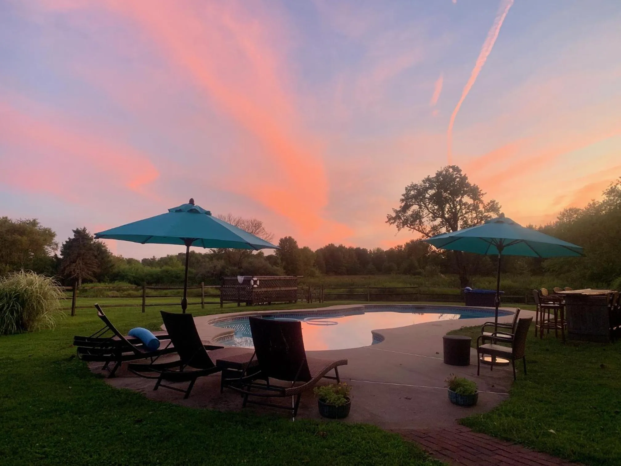 Sunset in Galvanized America Inn & Art Gallery