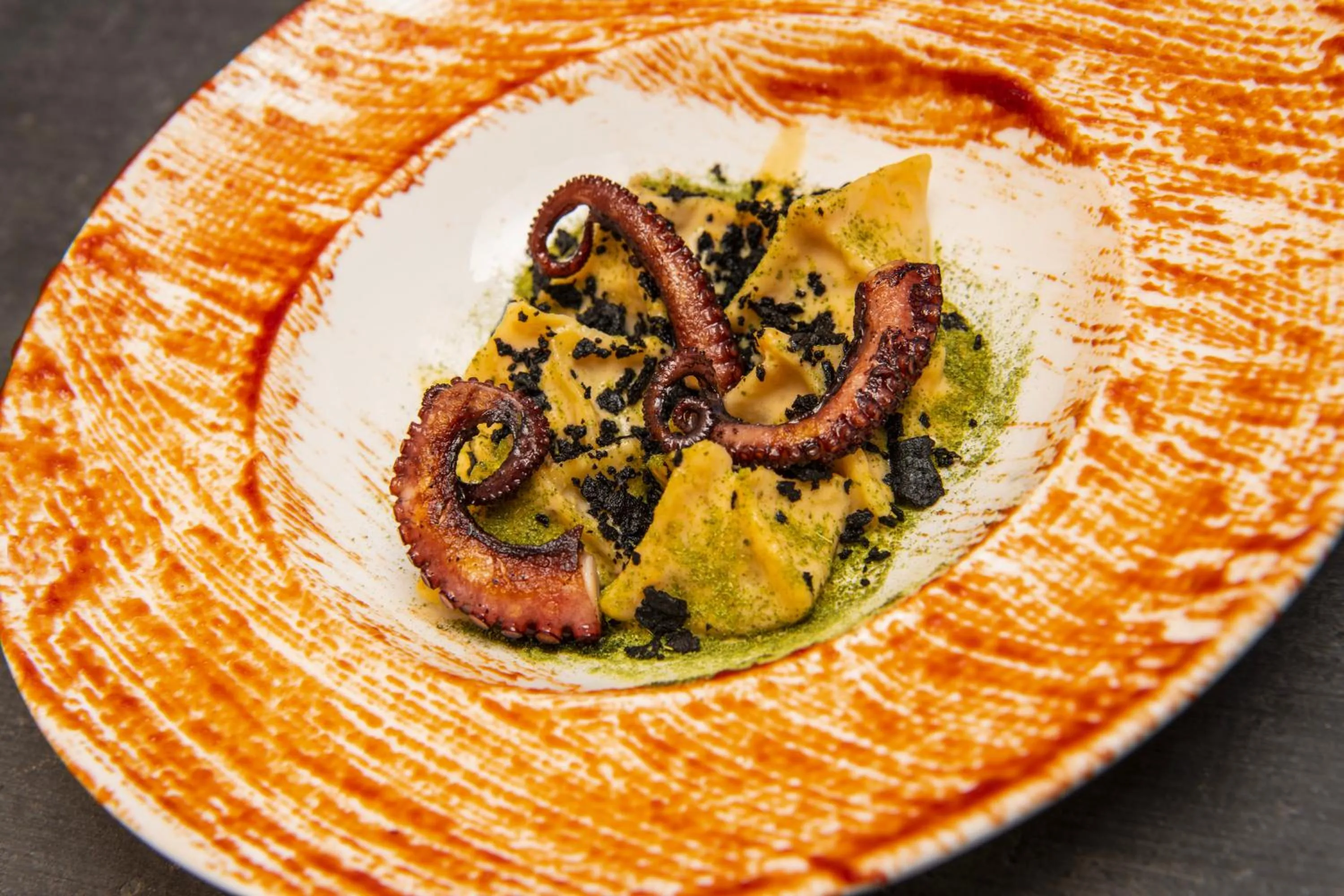 Restaurant/places to eat in Hotel Signum