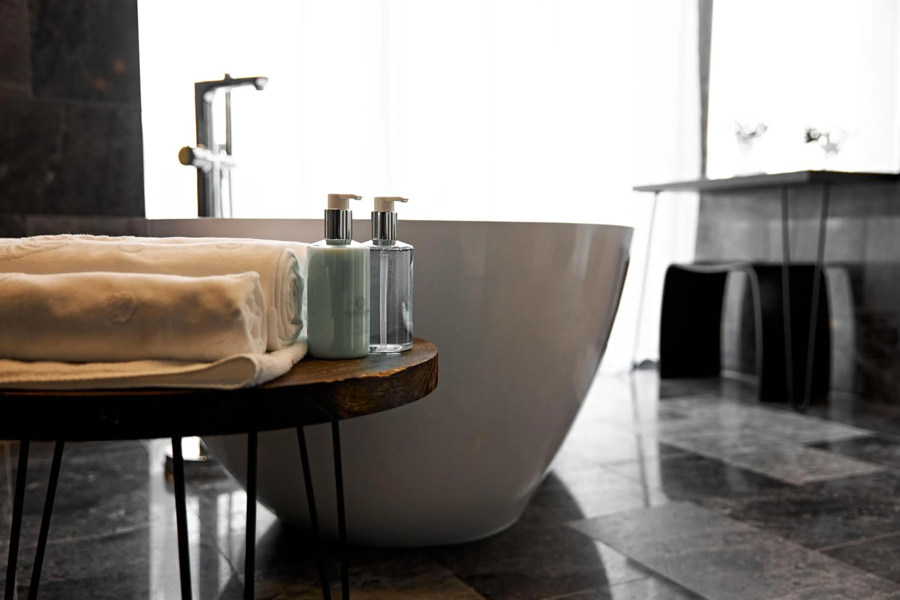 Bathroom in Miramare Magnetic Beach Hotel