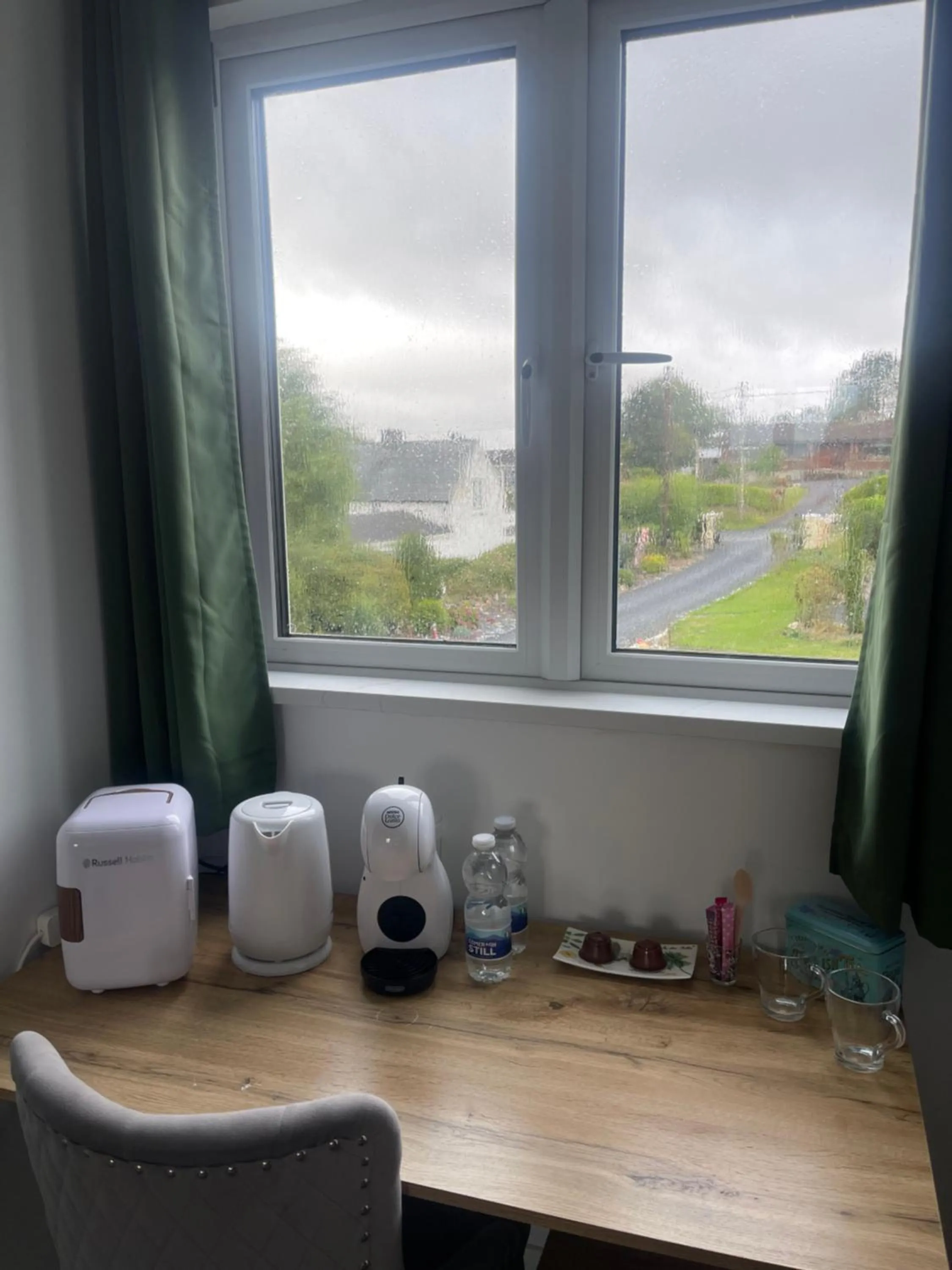 Coffee/tea facilities in Mon Petit Cottage - B&B and Guest House in Bunclody