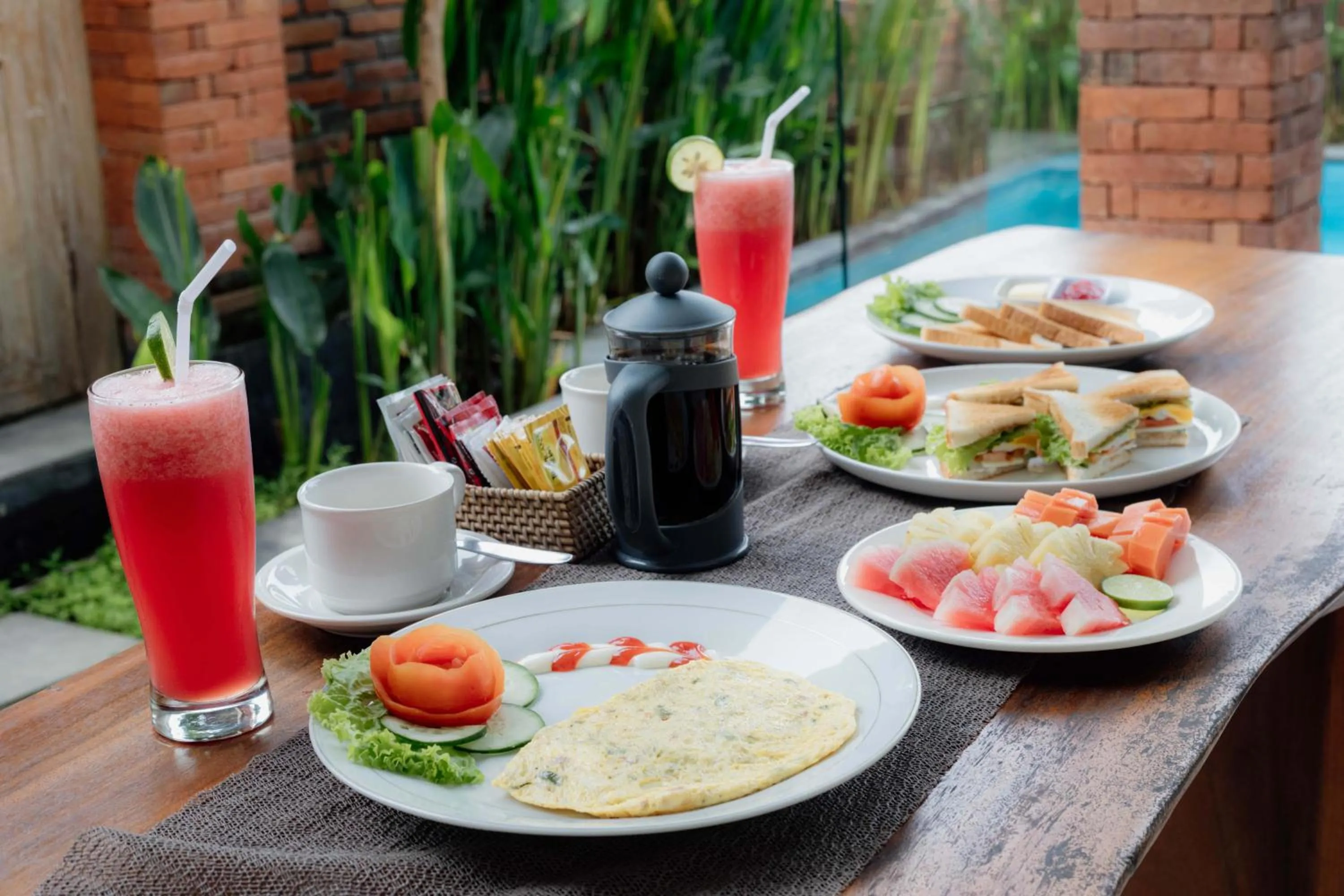 Food and drinks in Ubud Mayura Private Pool Villa