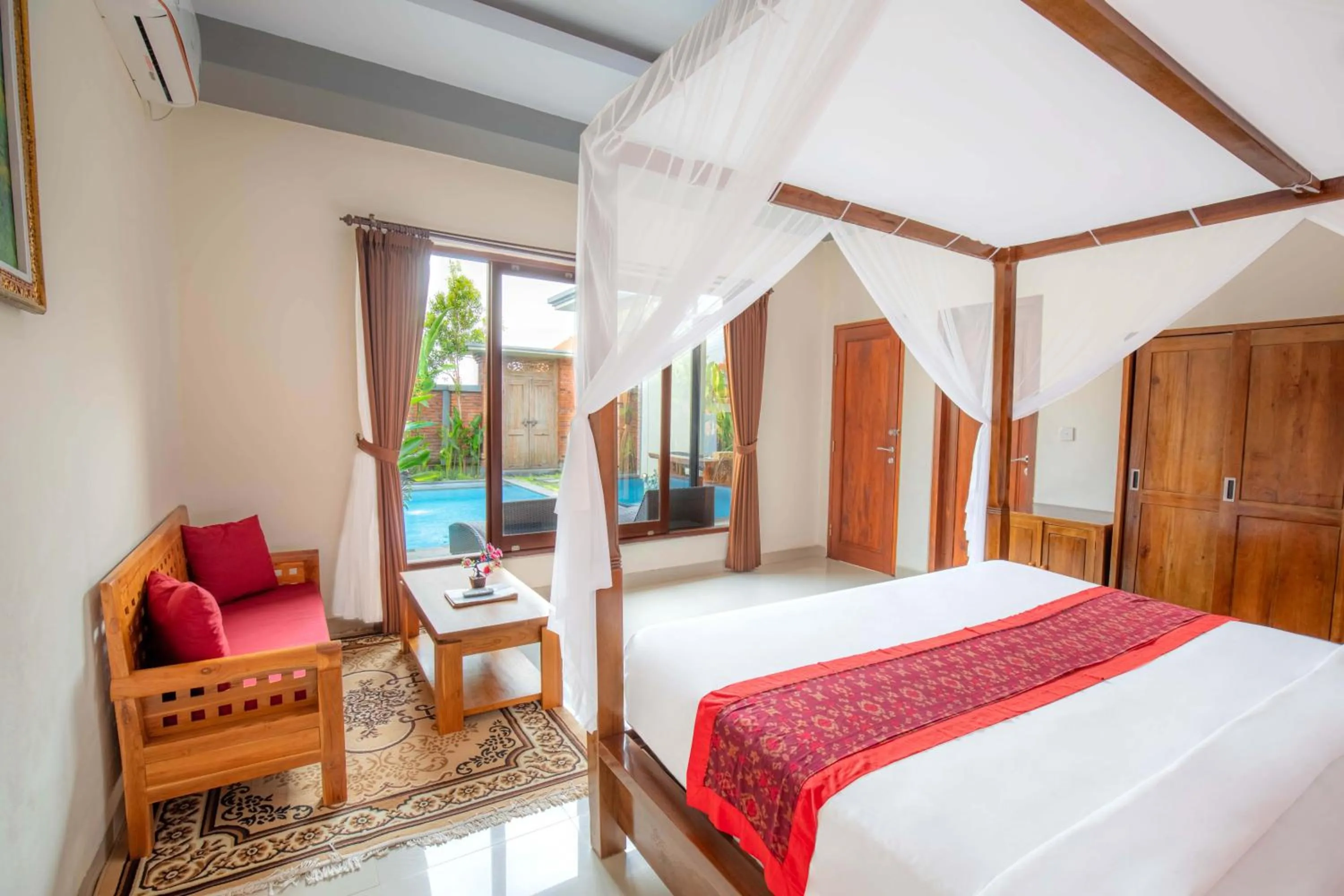 Bed in Ubud Mayura Private Pool Villa