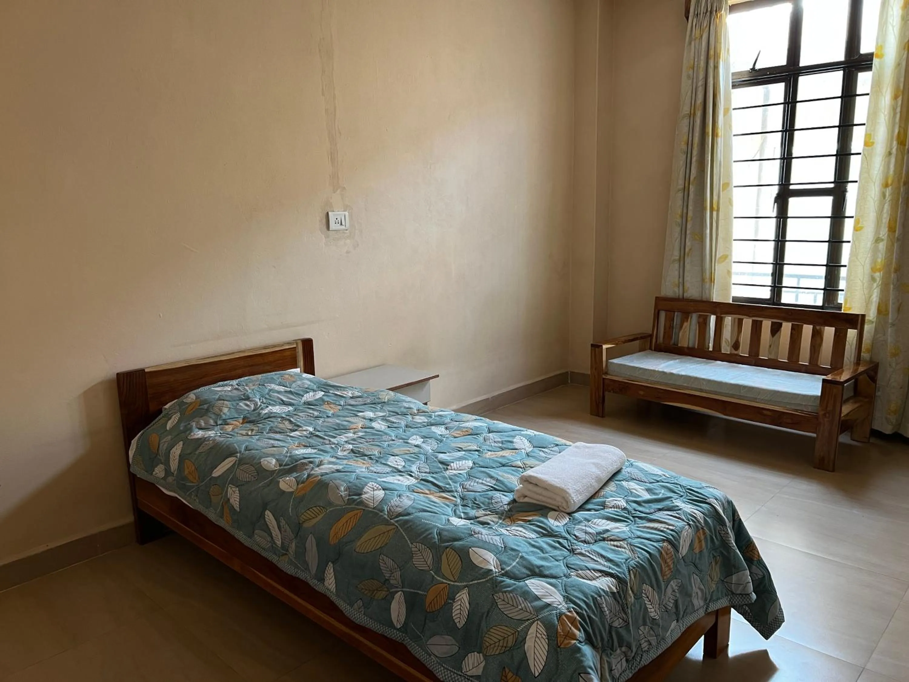 Bed in Hotel Dinthar Zara