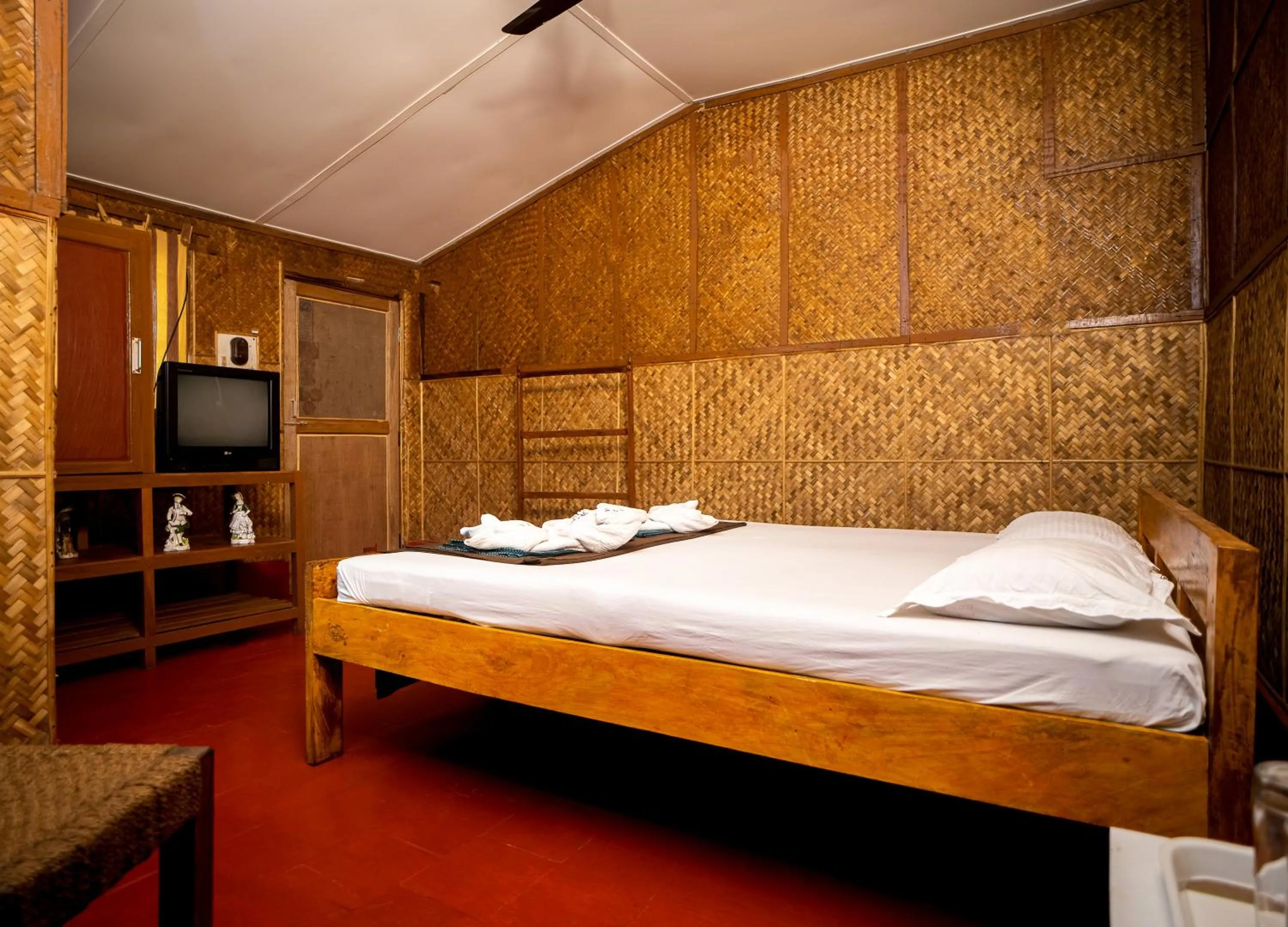 Bedroom, Bed in Palm Grove Eco Resort
