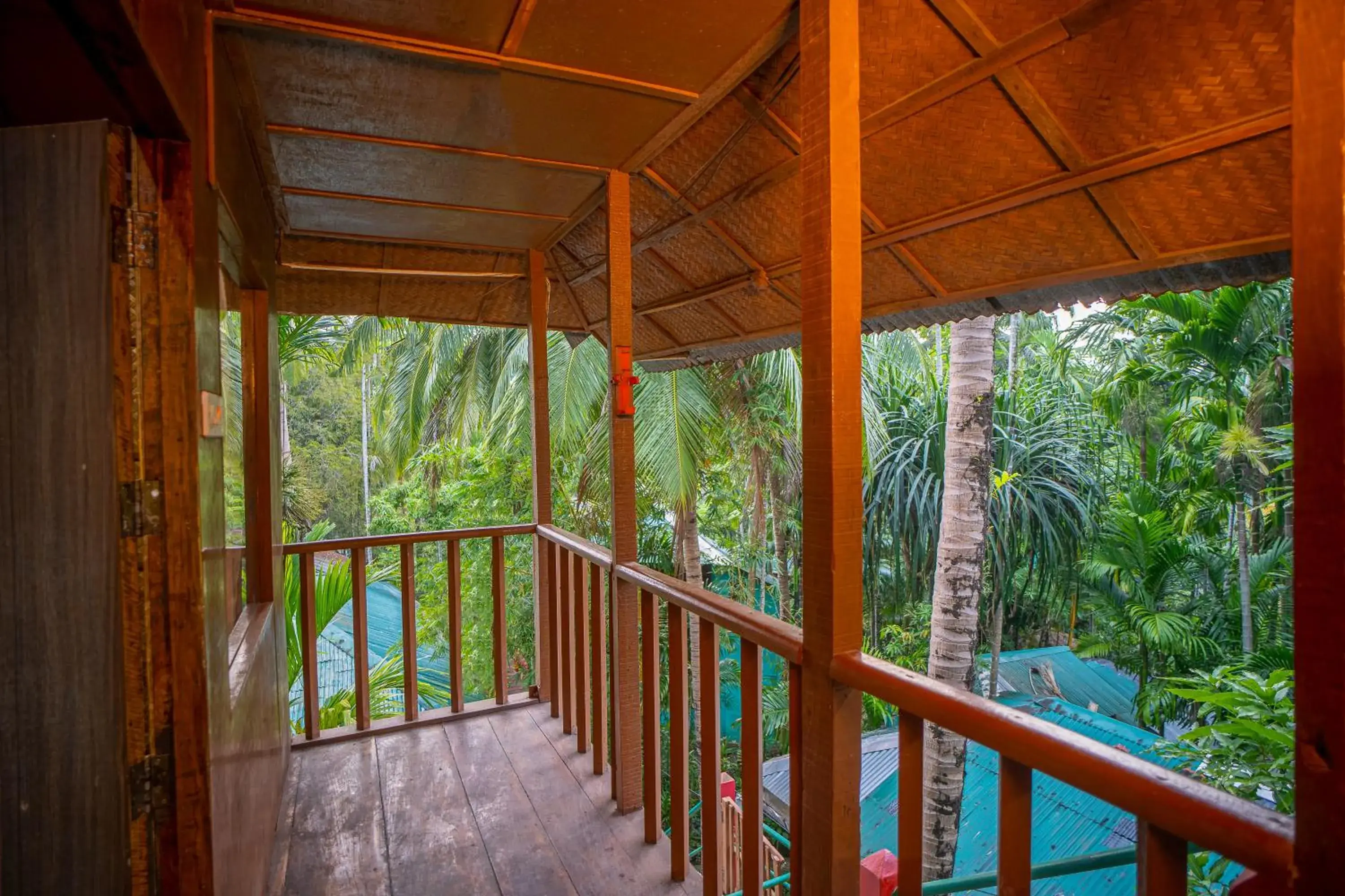 Restaurant/places to eat in Palm Grove Eco Resort Restaurant/places to eat in Palm Grove Eco Resort