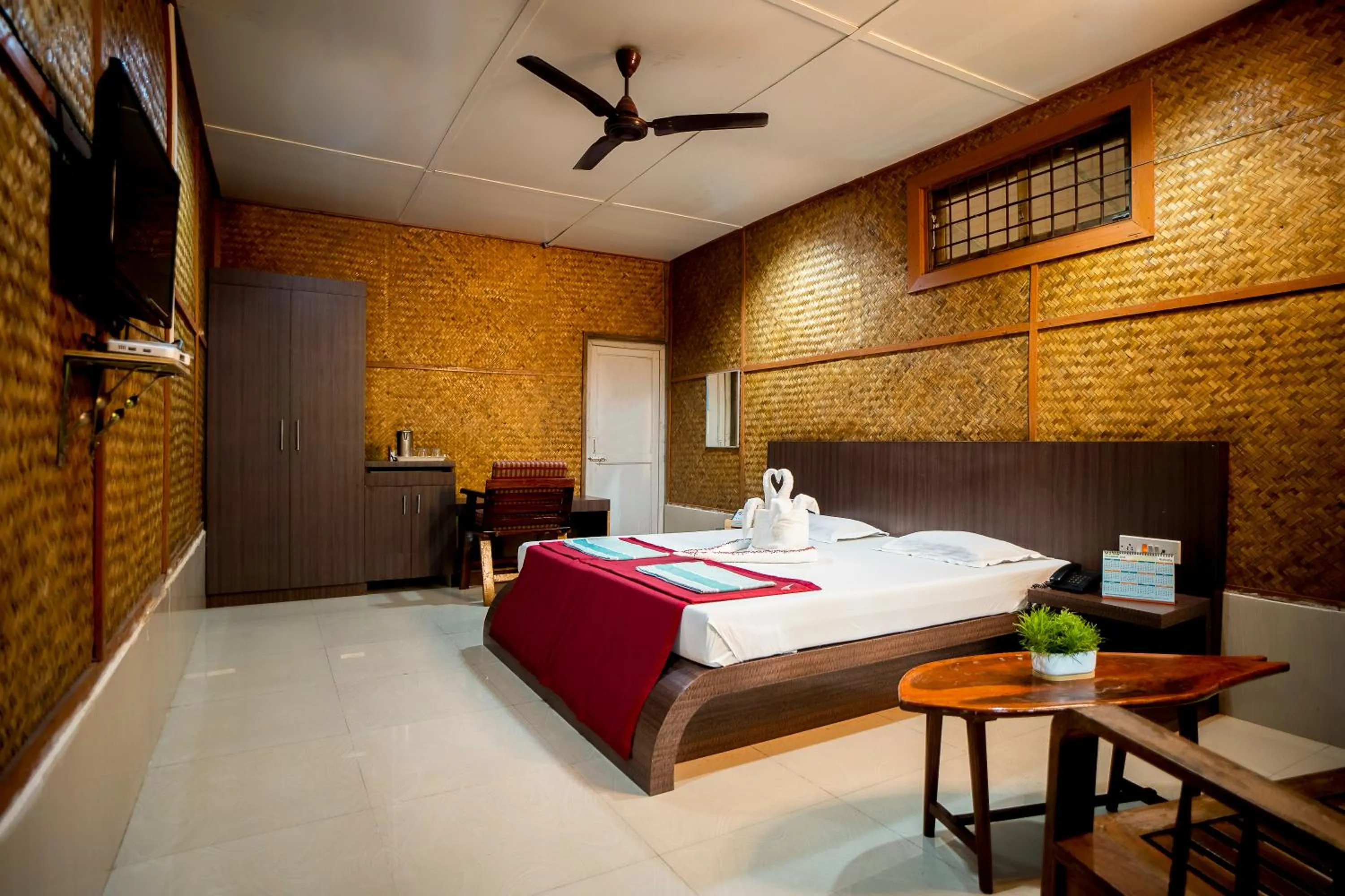 Bedroom, Bed in Palm Grove Eco Resort