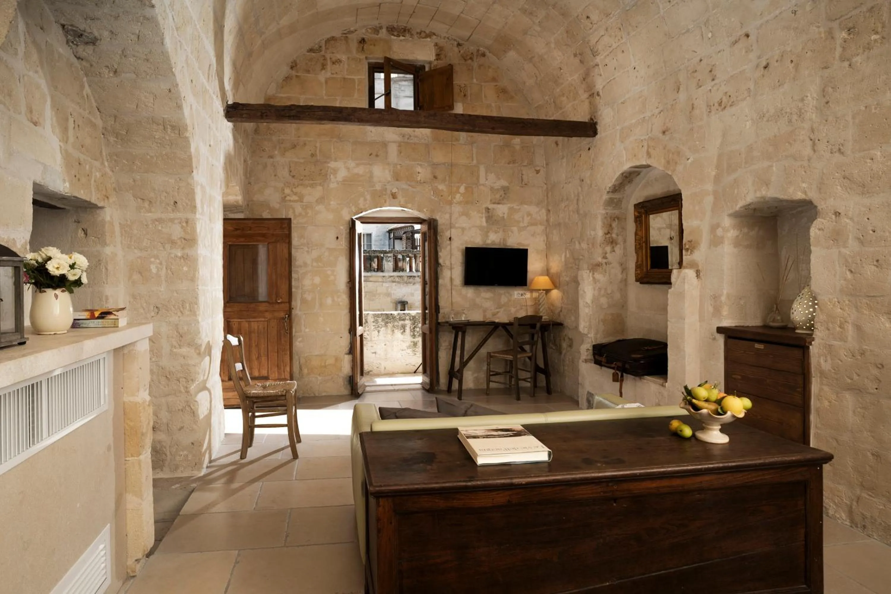 Bedroom in Locanda Di San Martino Hotel & Thermae Romanae
