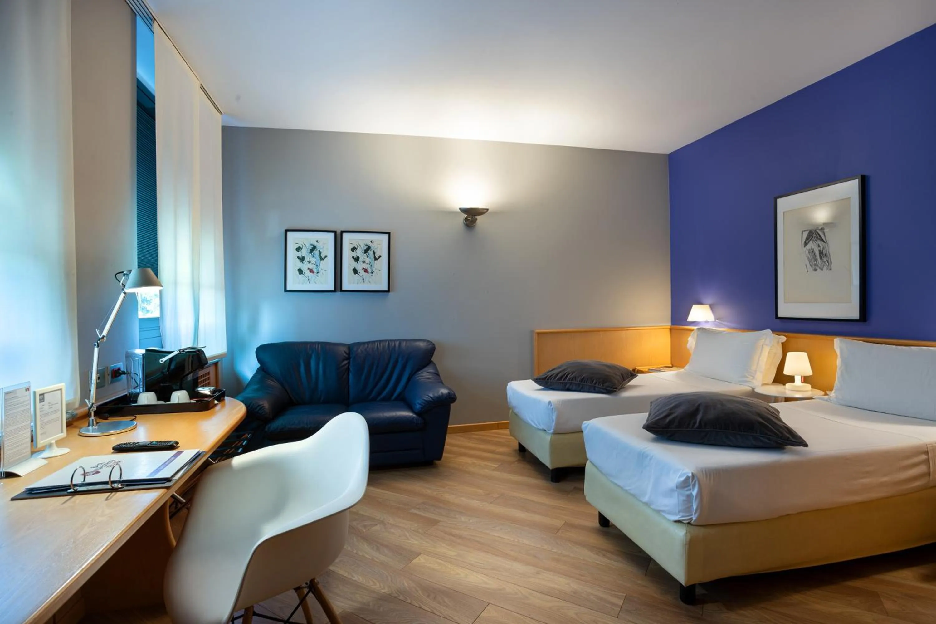 Bedroom, Bed in Best Western Plus Executive Hotel and Suites